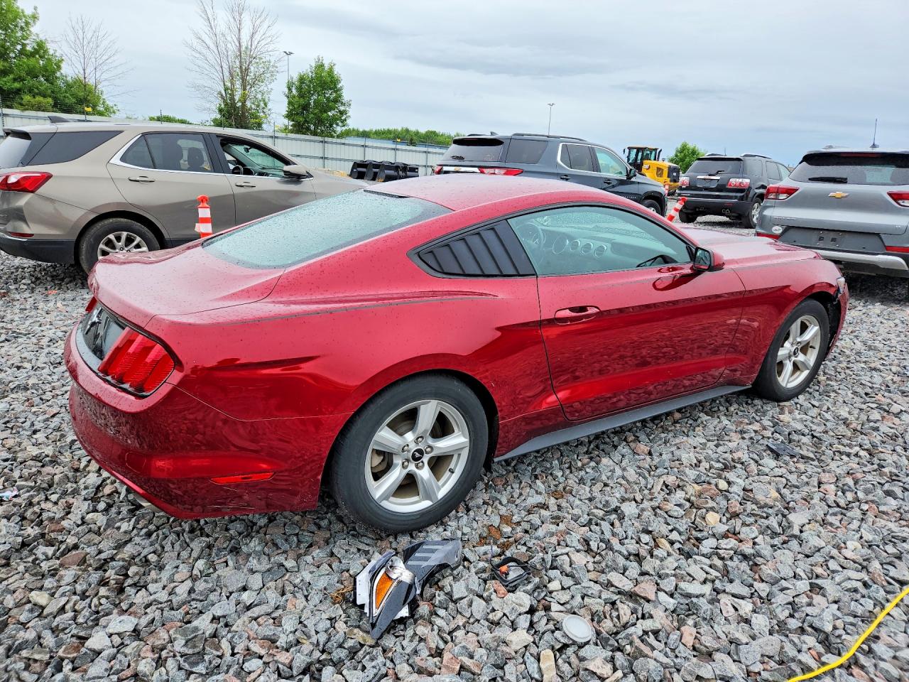 2015 Ford Mustang Red vin: 1FA6P8AMXF5367849