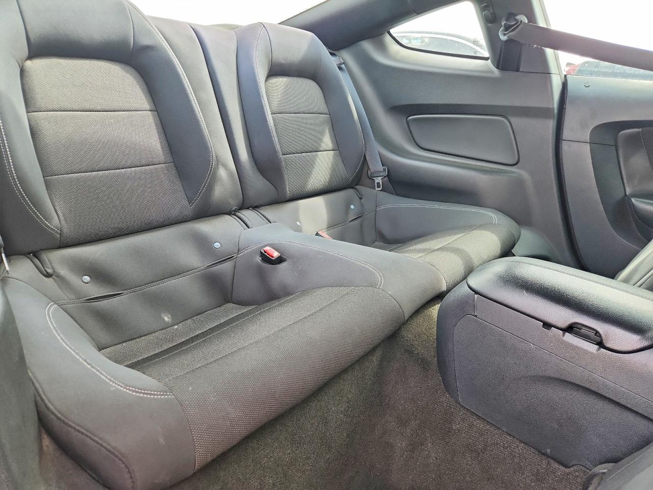 2015 Ford Mustang Gray vin: 1FA6P8AMXF5386322