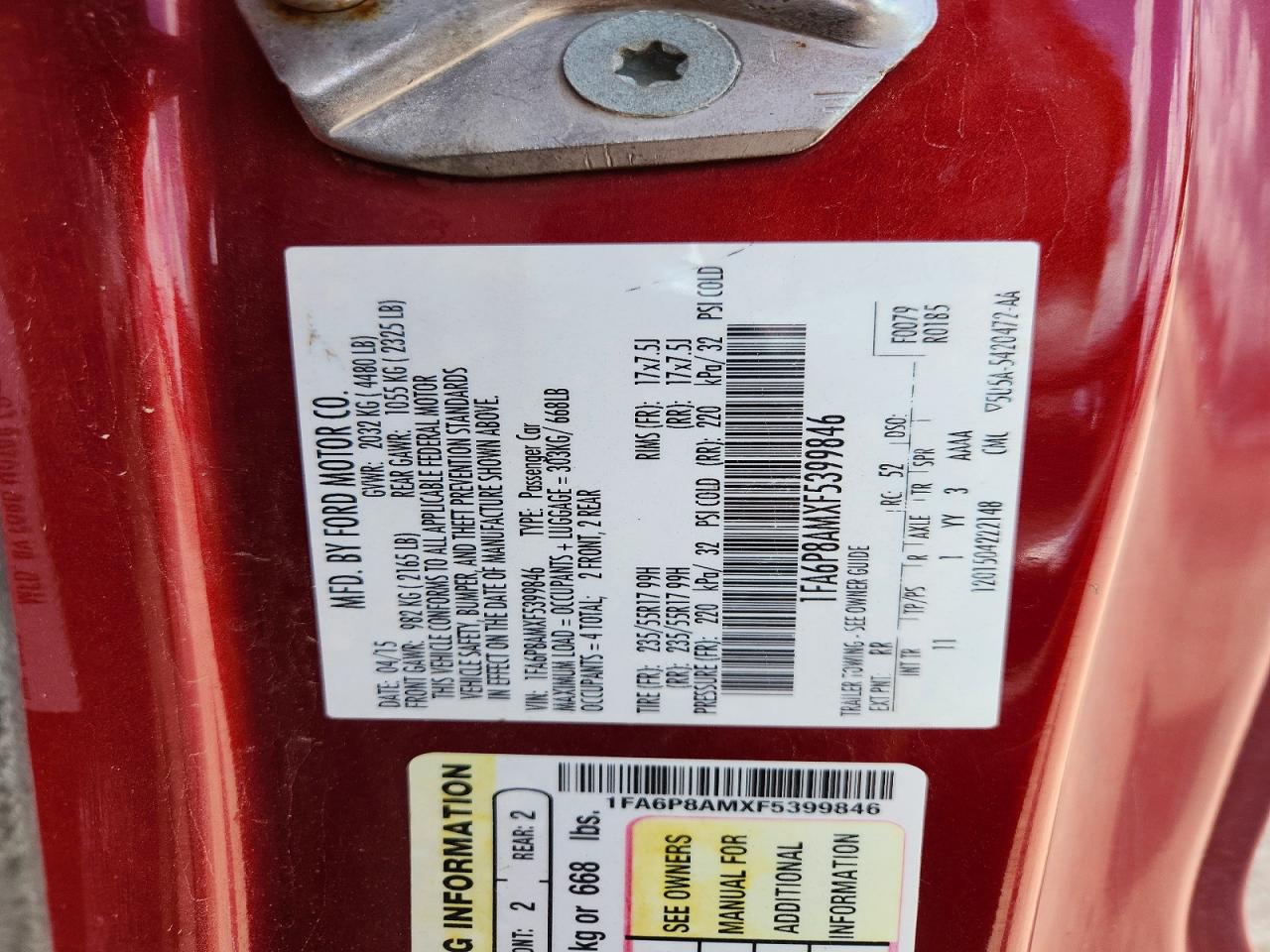 2015 Ford Mustang Red vin: 1FA6P8AMXF5399846