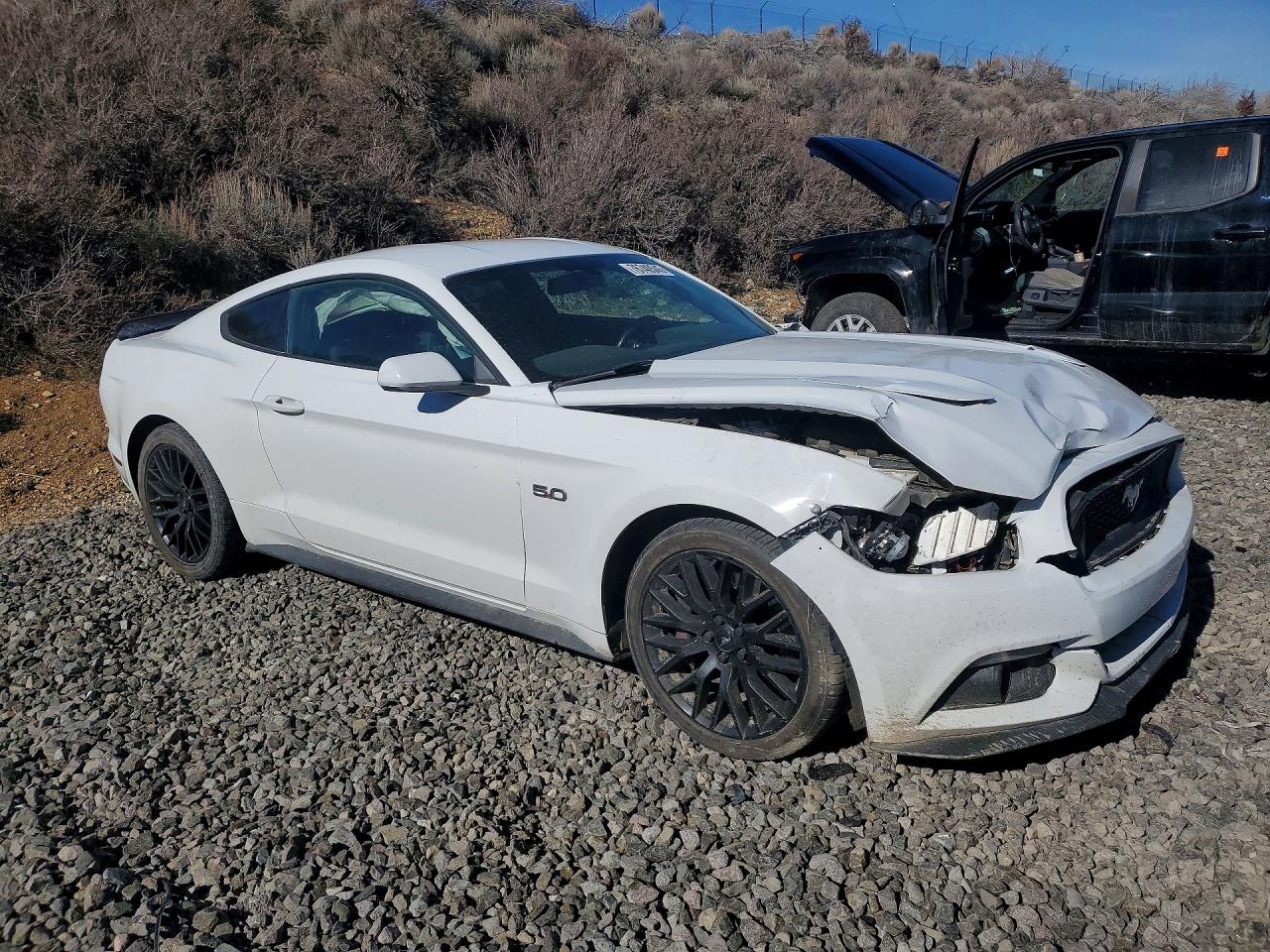 2015 Ford Mustang Gt White vin: 1FA6P8CF0F5339346
