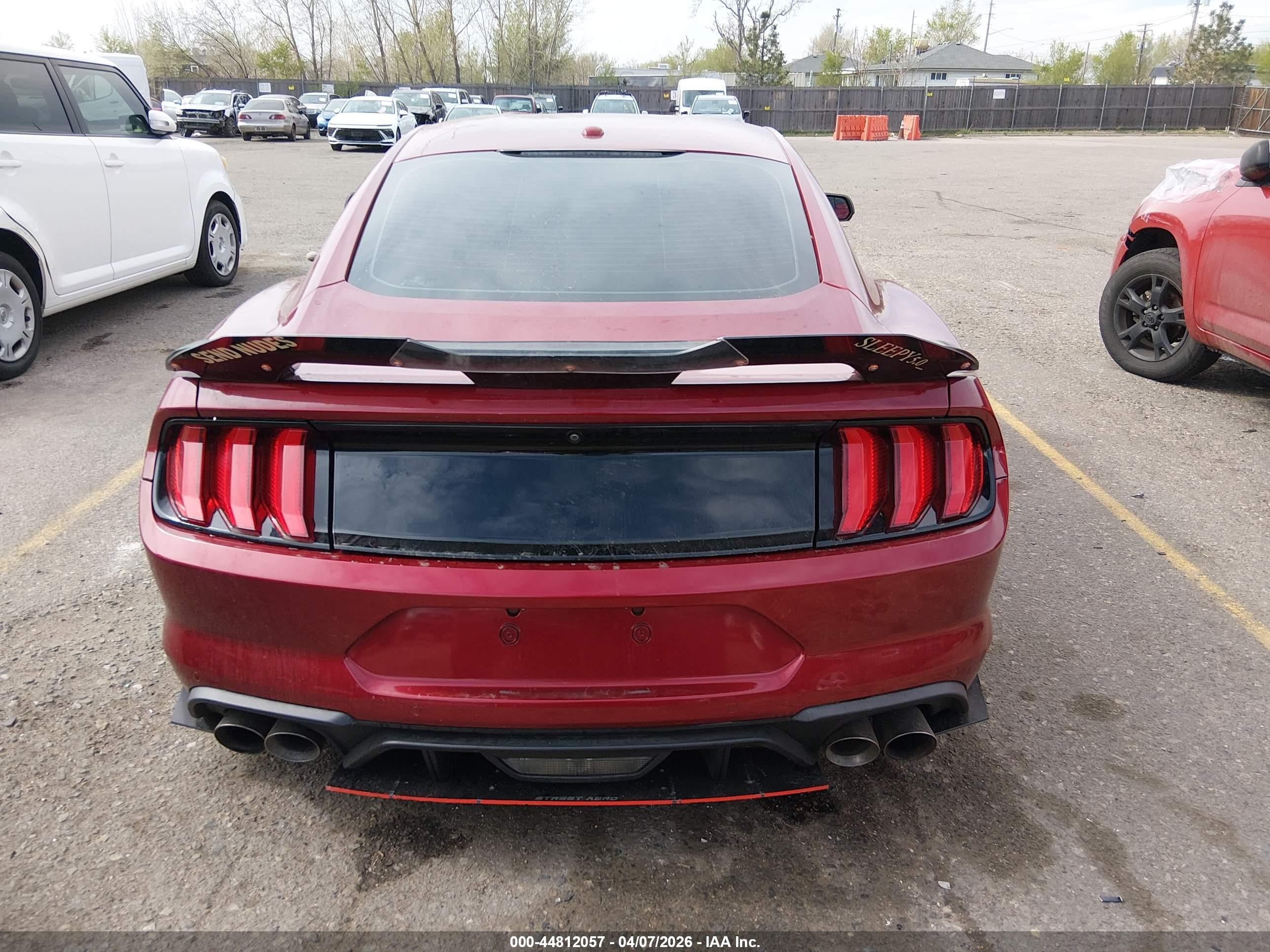 2019 Ford Mustang Gt Premium Red vin: 1FA6P8CF0K5185960