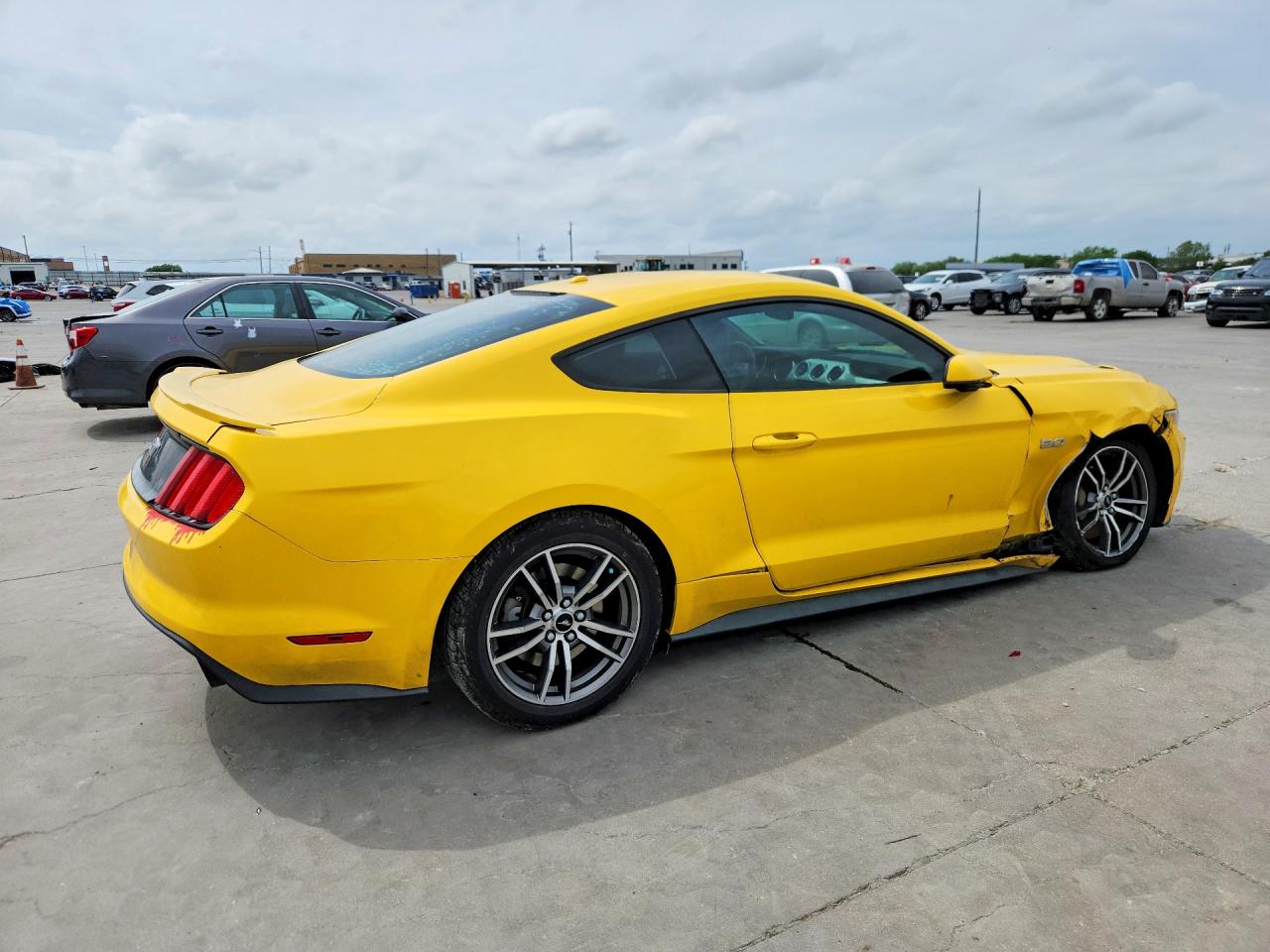 2015 Ford Mustang Gt Yellow vin: 1FA6P8CF3F5396270