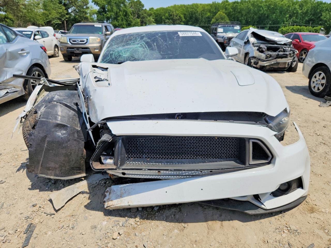2015 Ford Mustang Gt White vin: 1FA6P8CF3F5424455