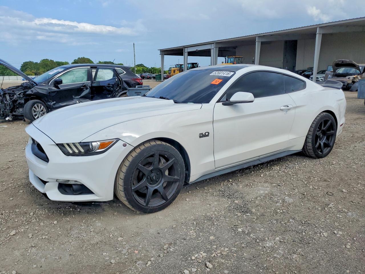2015 Ford Mustang Gt White vin: 1FA6P8CF3F5434290