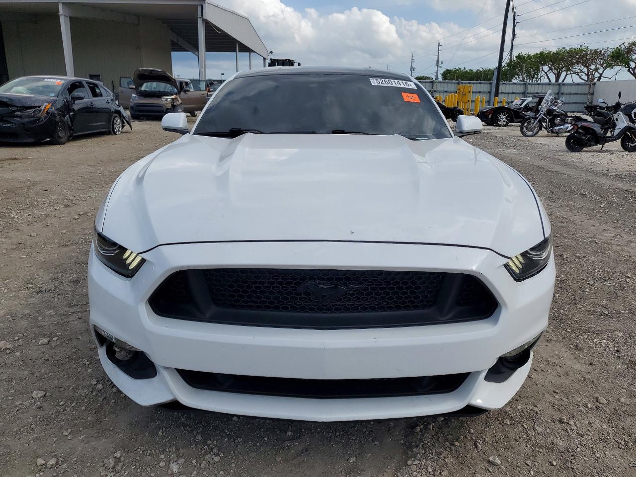 2015 Ford Mustang Gt White vin: 1FA6P8CF3F5434290