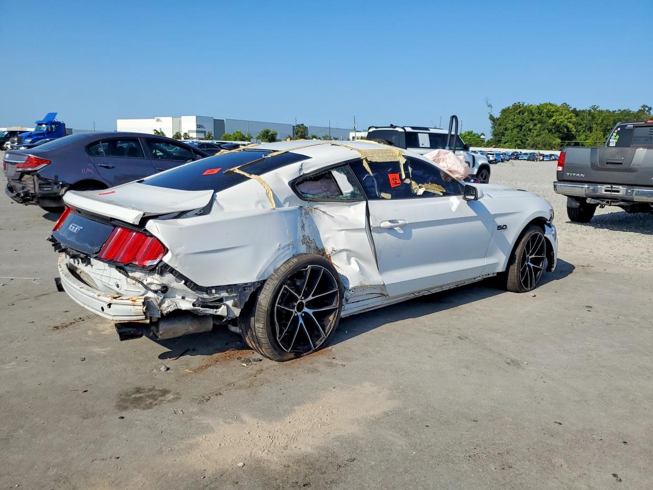 2015 Ford Mustang Gt White vin: 1FA6P8CF4F5417420