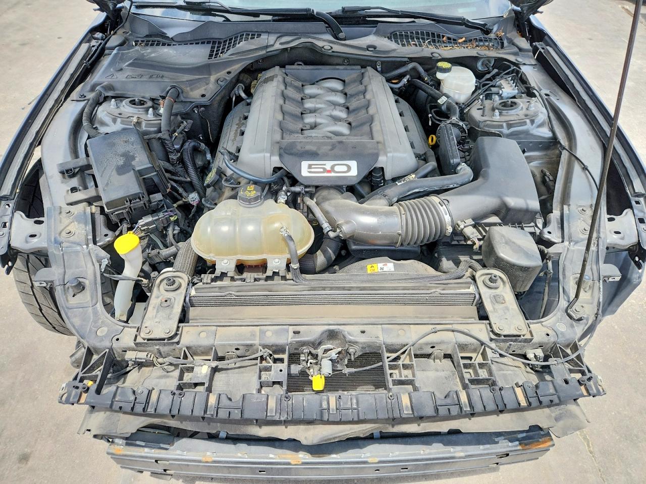 2017 Ford Mustang Gt Угольный vin: 1FA6P8CF4H5237096