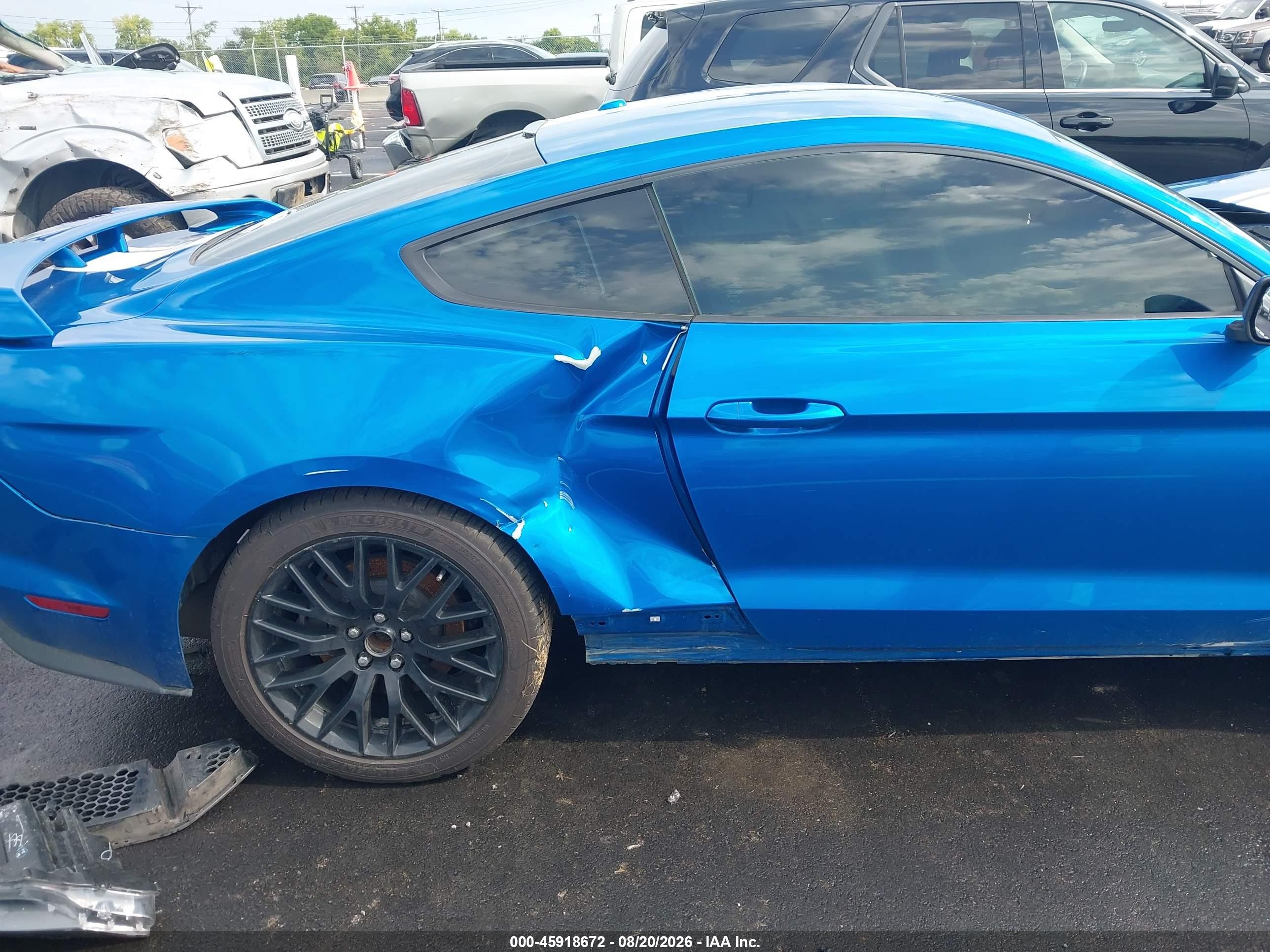 2019 Ford Mustang Gt Premium Blue vin: 1FA6P8CF4K5116463