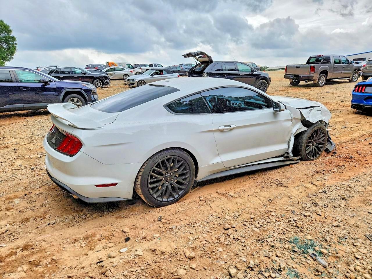 2019 Ford Mustang Gt White vin: 1FA6P8CF4K5133750