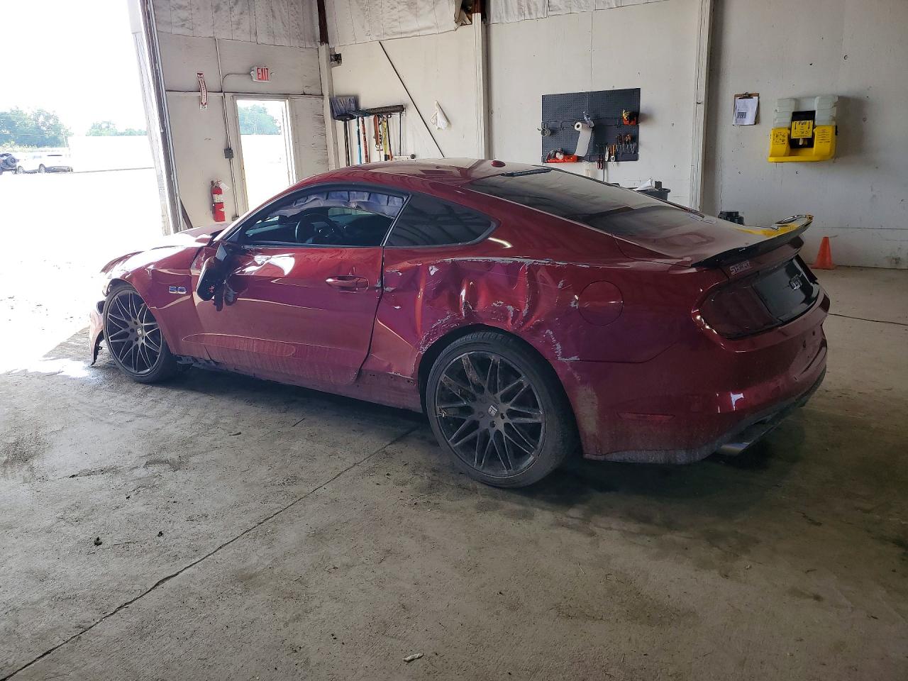 2019 Ford Mustang Gt Burgundy vin: 1FA6P8CF4K5141198