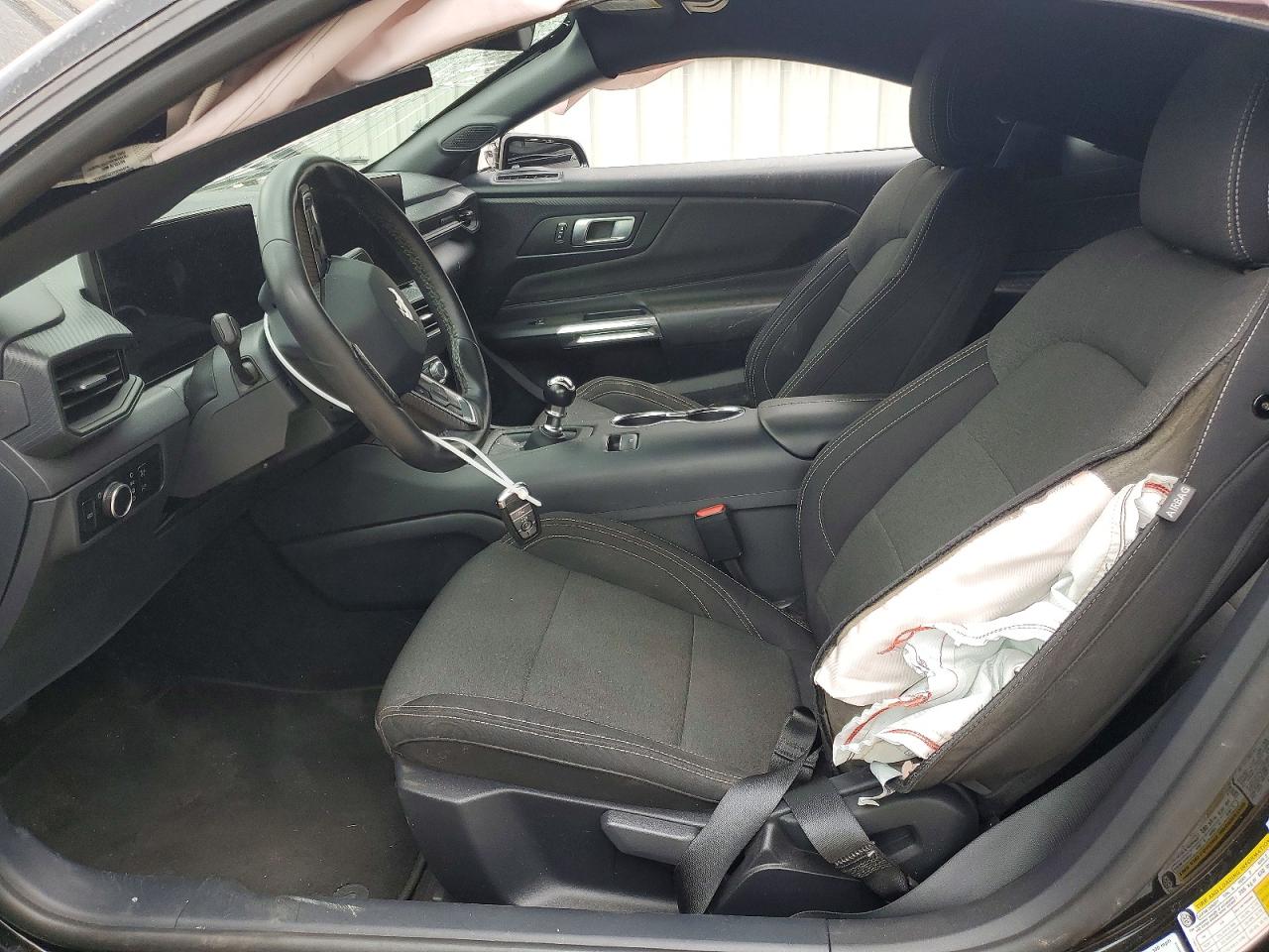 2024 Ford Mustang Gt Черный vin: 1FA6P8CF4R5416403
