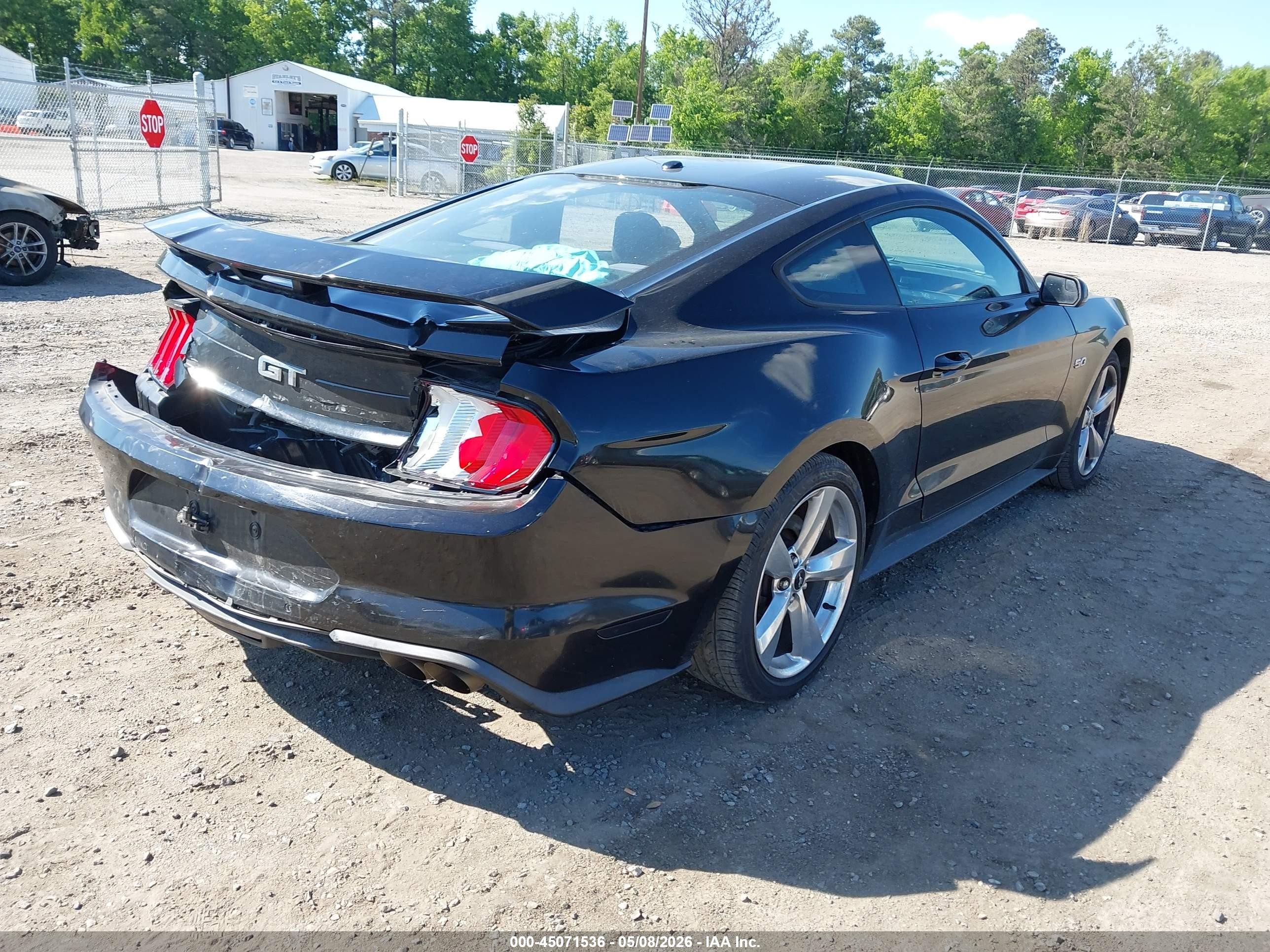 2019 Ford Mustang Gt Черный vin: 1FA6P8CF5K5187235