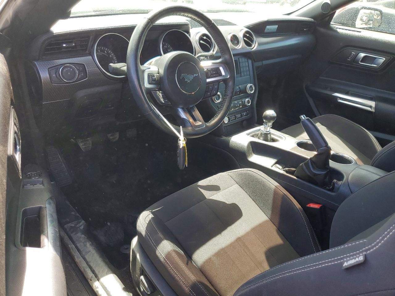 2019 Ford Mustang Gt Black vin: 1FA6P8CF6K5111572
