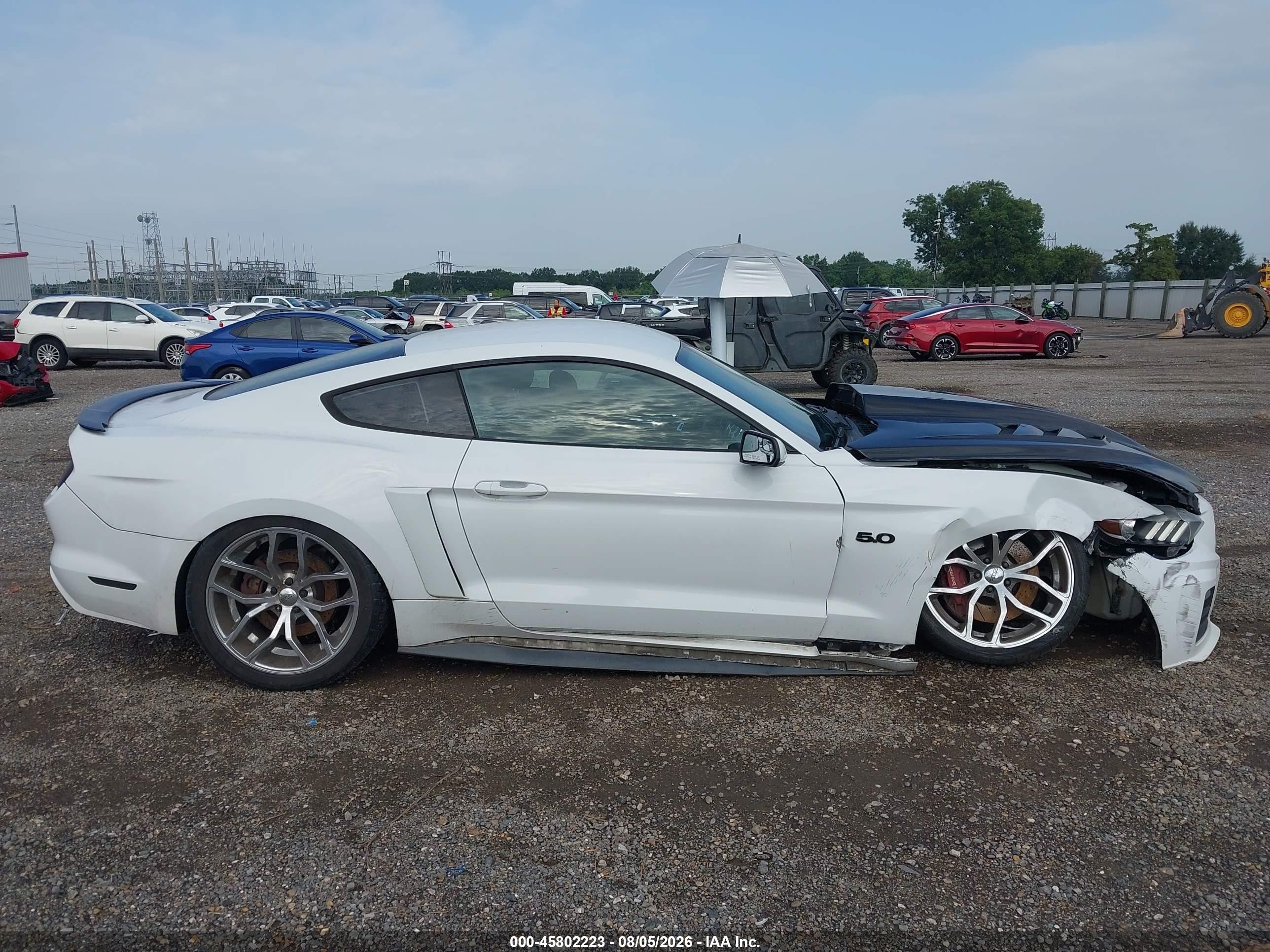 2015 Ford Mustang Gt White vin: 1FA6P8CF7F5366477