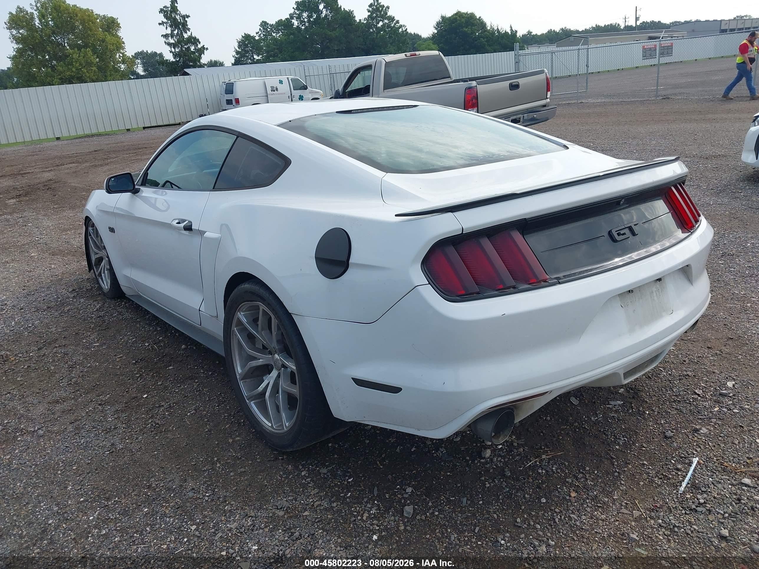 2015 Ford Mustang Gt White vin: 1FA6P8CF7F5366477