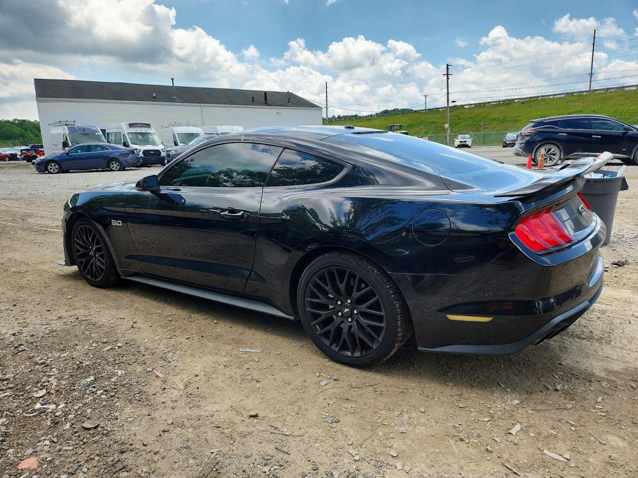 2018 Ford Mustang Gt Черный vin: 1FA6P8CF7J5127830