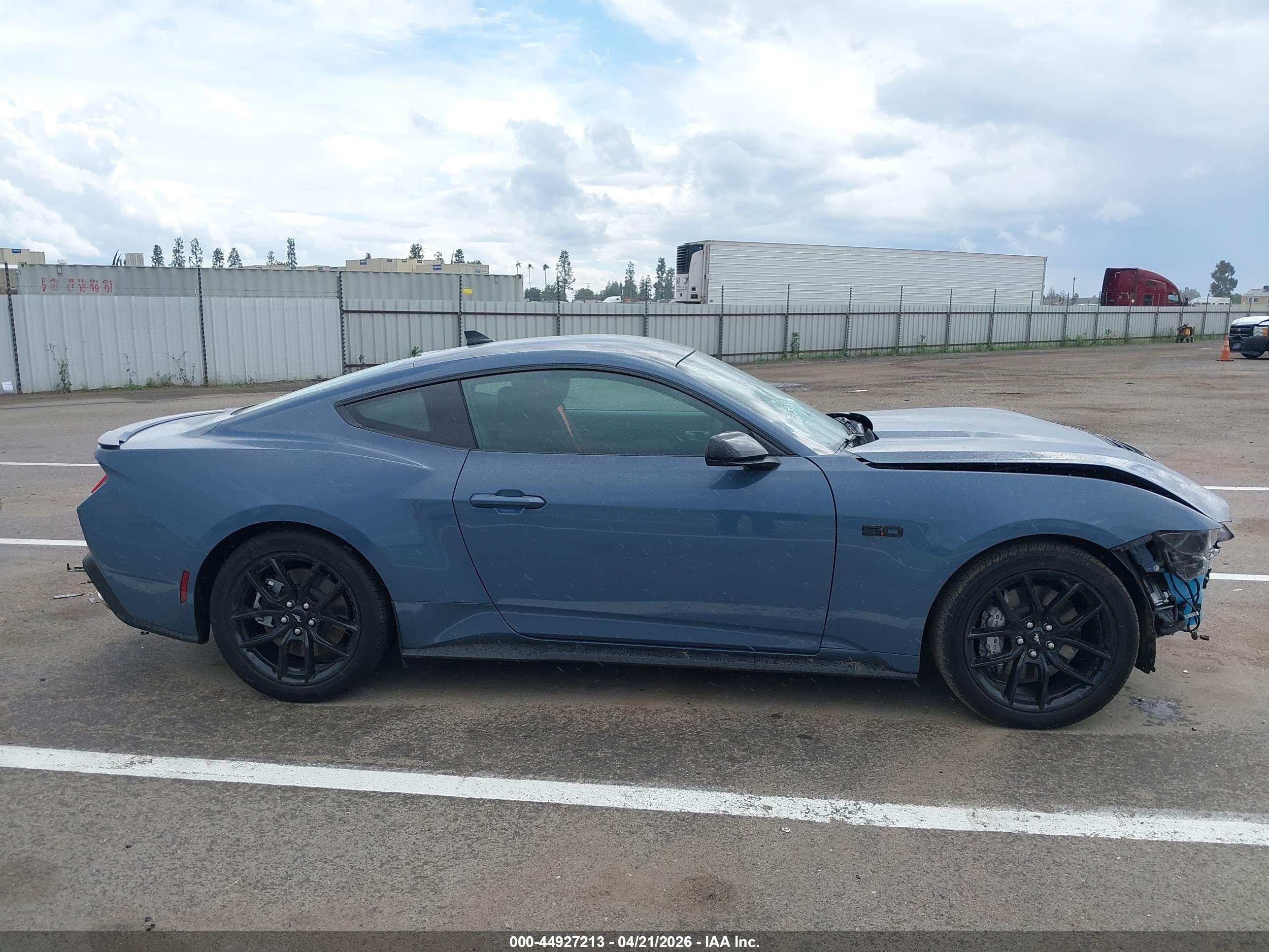 2026 Ford Mustang Gt Fastback Gray vin: 1FA6P8CF7T5400915