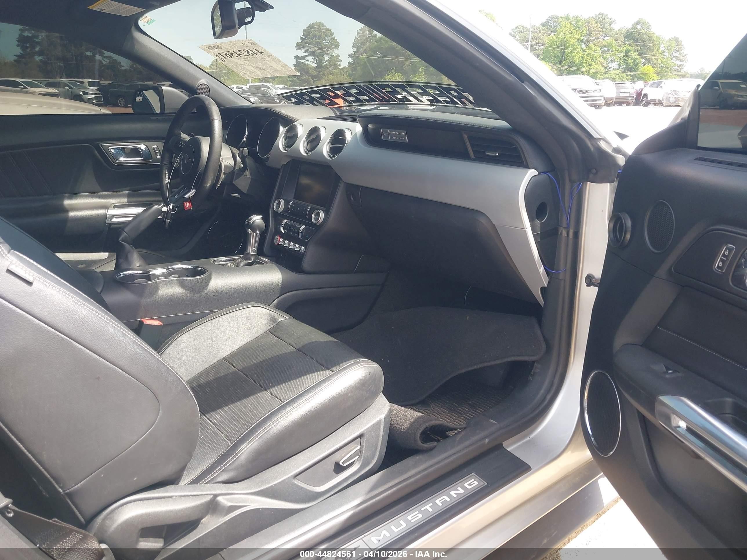 2015 Ford Mustang Gt Premium Silver vin: 1FA6P8CF8F5378055