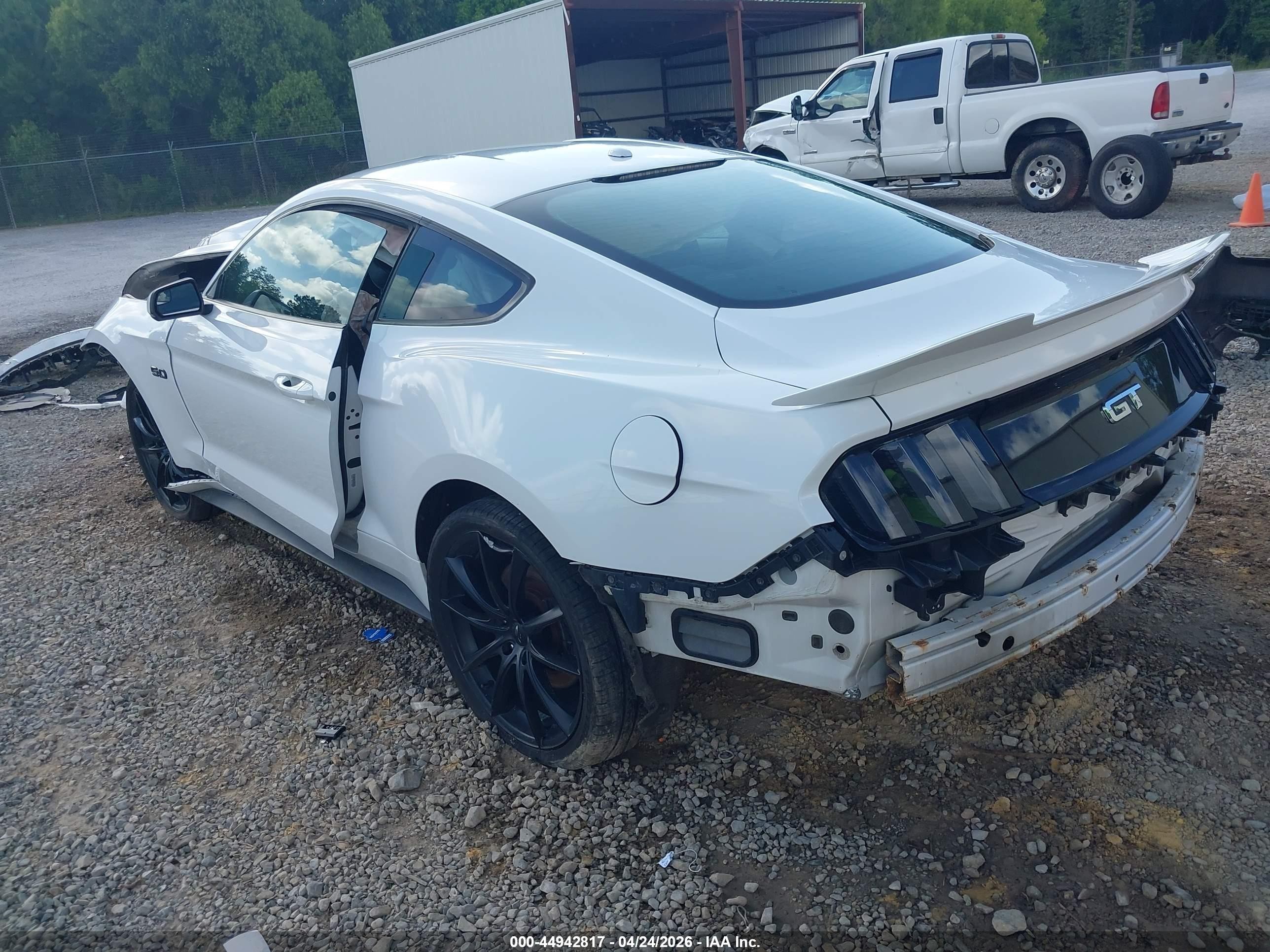 2015 Ford Mustang Gt Premium Белый vin: 1FA6P8CF8F5408753