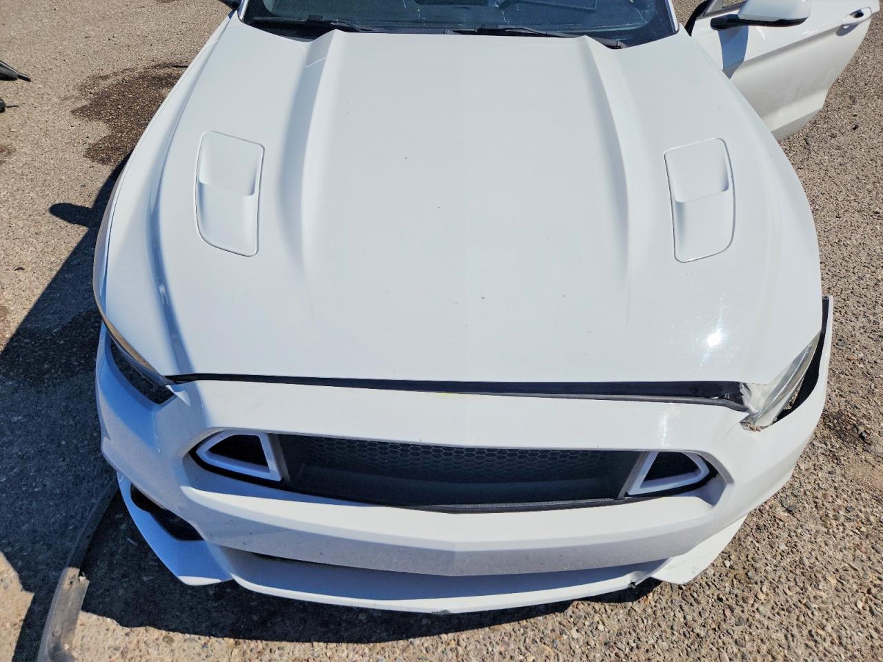 2015 Ford Mustang Gt White vin: 1FA6P8CF8F5431529