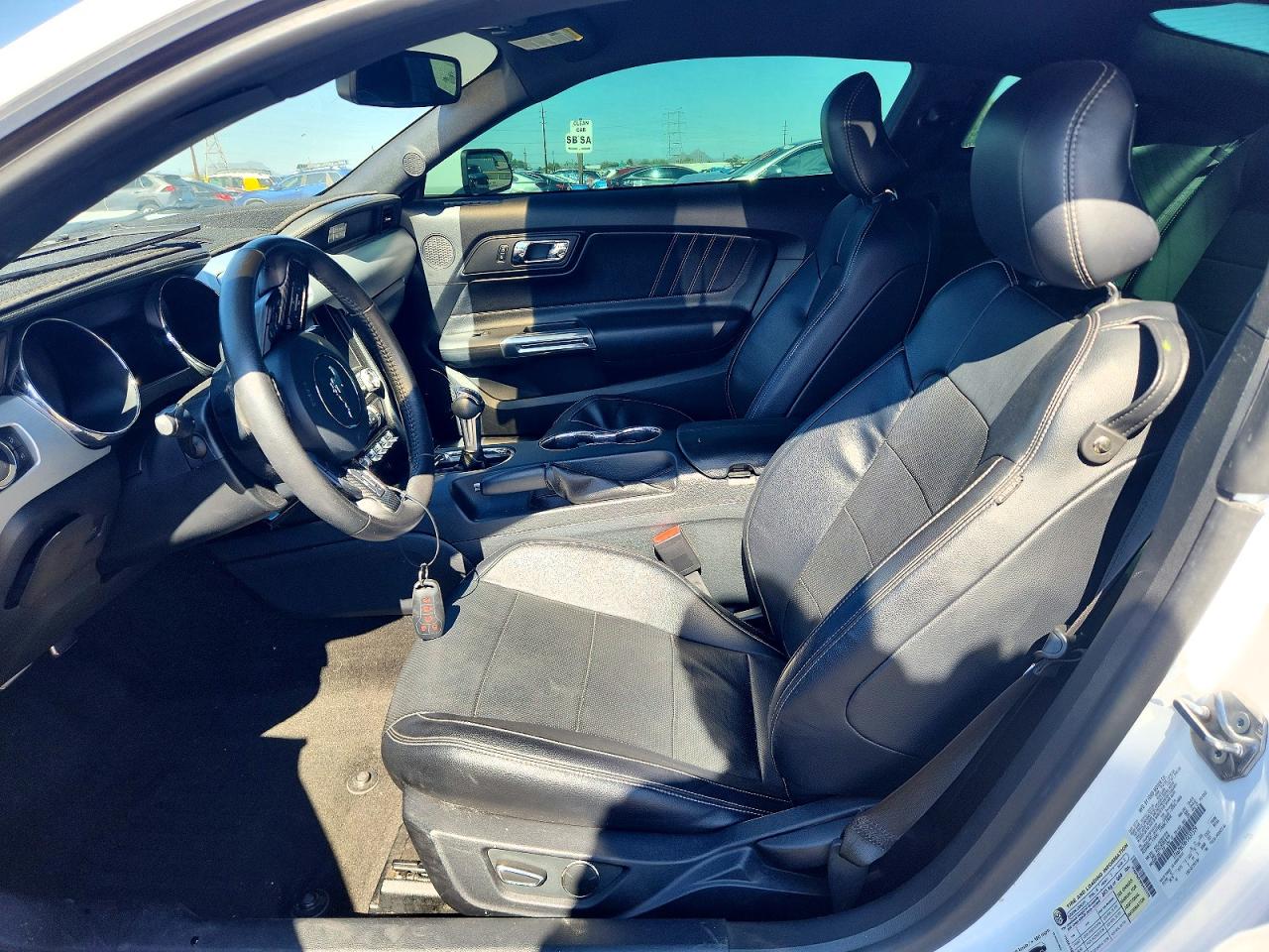 2015 Ford Mustang Gt White vin: 1FA6P8CF8F5431529