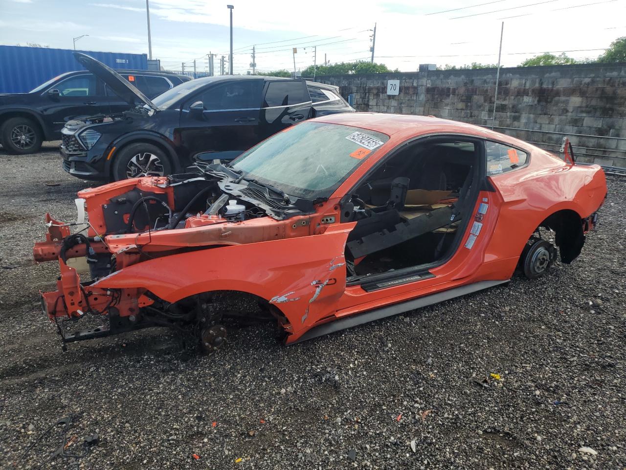 2015 Ford Mustang Gt Orange vin: 1FA6P8CF9F5379957 Damage: Left Front Fender, Severe Damage, Replacement Required