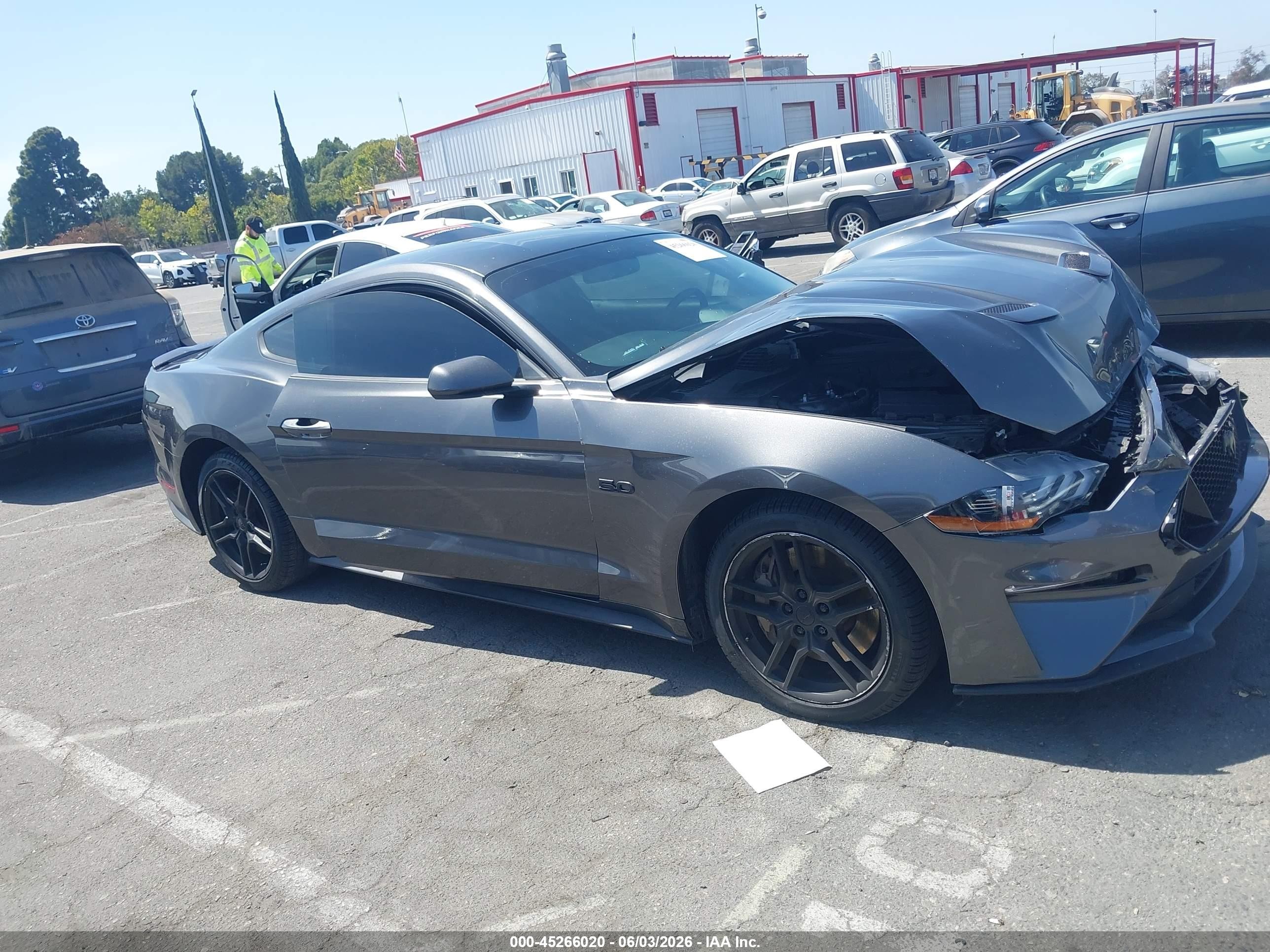 2020 Ford Mustang Gt Fastback Gray vin: 1FA6P8CF9L5114239