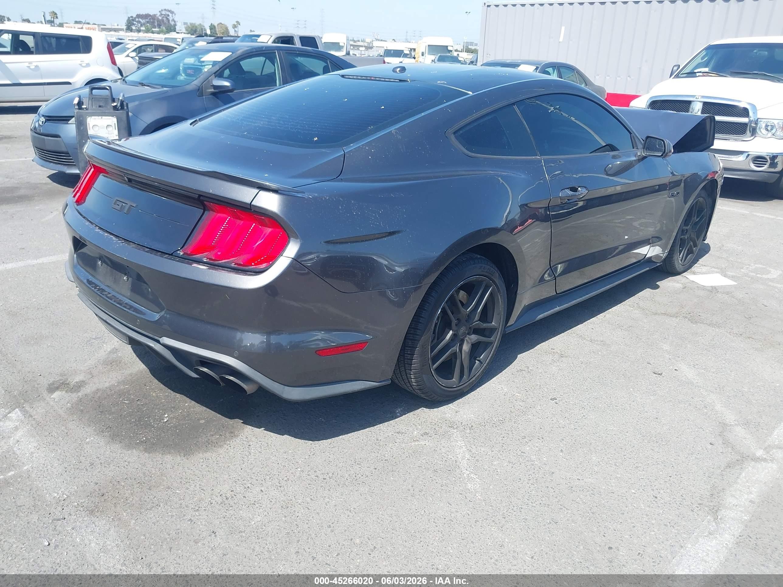 2020 Ford Mustang Gt Fastback Gray vin: 1FA6P8CF9L5114239