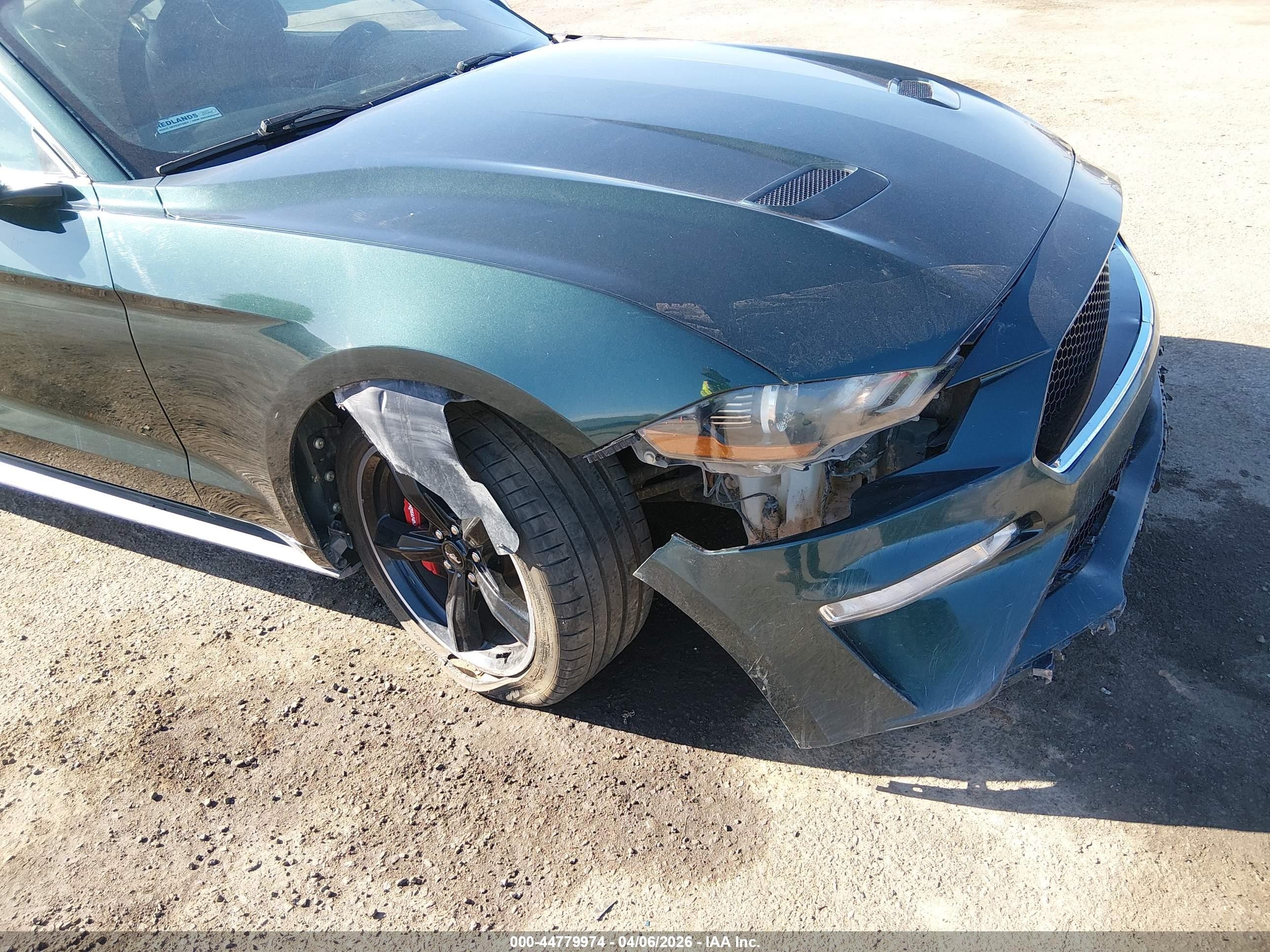 2019 Ford Mustang Bullitt Green vin: 1FA6P8K00K5504741
