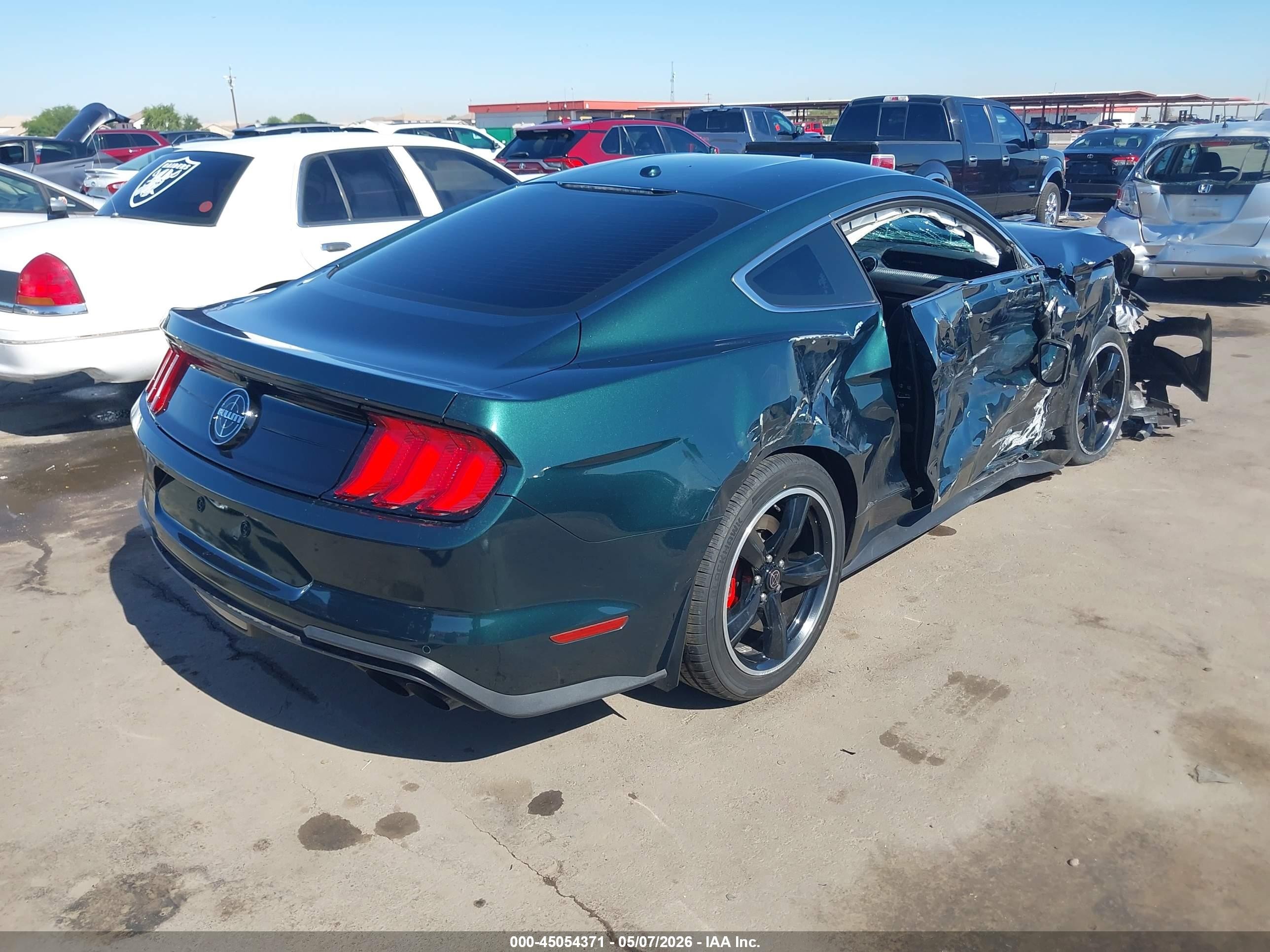 2019 Ford Mustang Bullitt Green vin: 1FA6P8K06K5502864