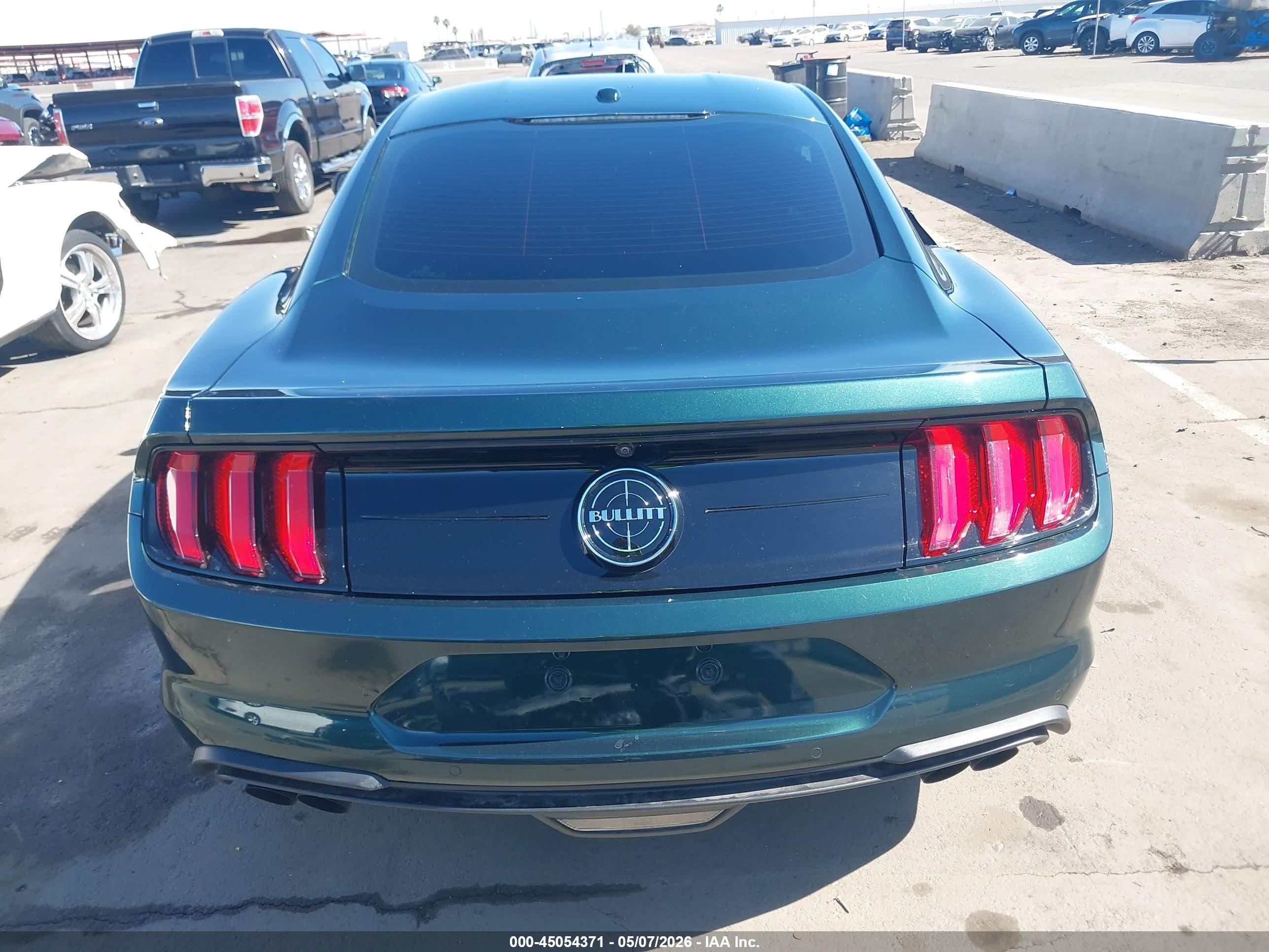 2019 Ford Mustang Bullitt Green vin: 1FA6P8K06K5502864