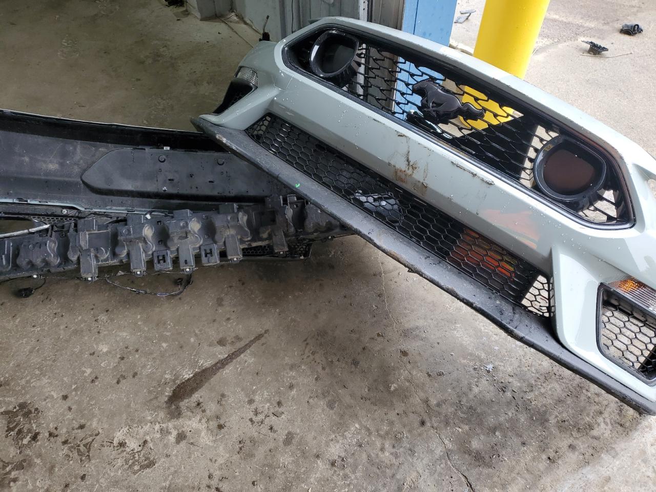 2021 Ford Mustang Mach I Two Tone vin: 1FA6P8R05M5550283