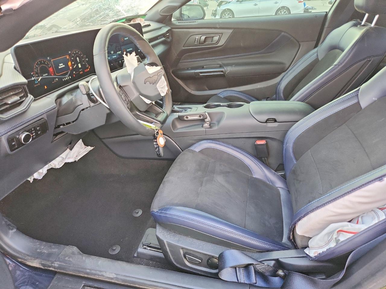 2025 Ford Mustang Dark Horse Blue vin: 1FA6P8R09S5503531