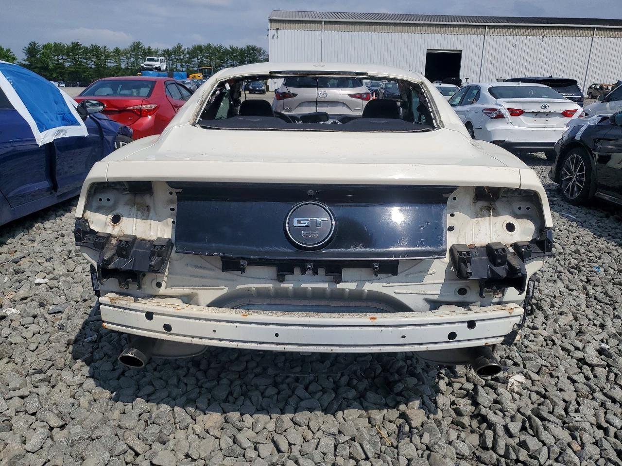 2015 Ford Mustang 50th Anniversary Beige vin: 1FA6P8RF9F5500123