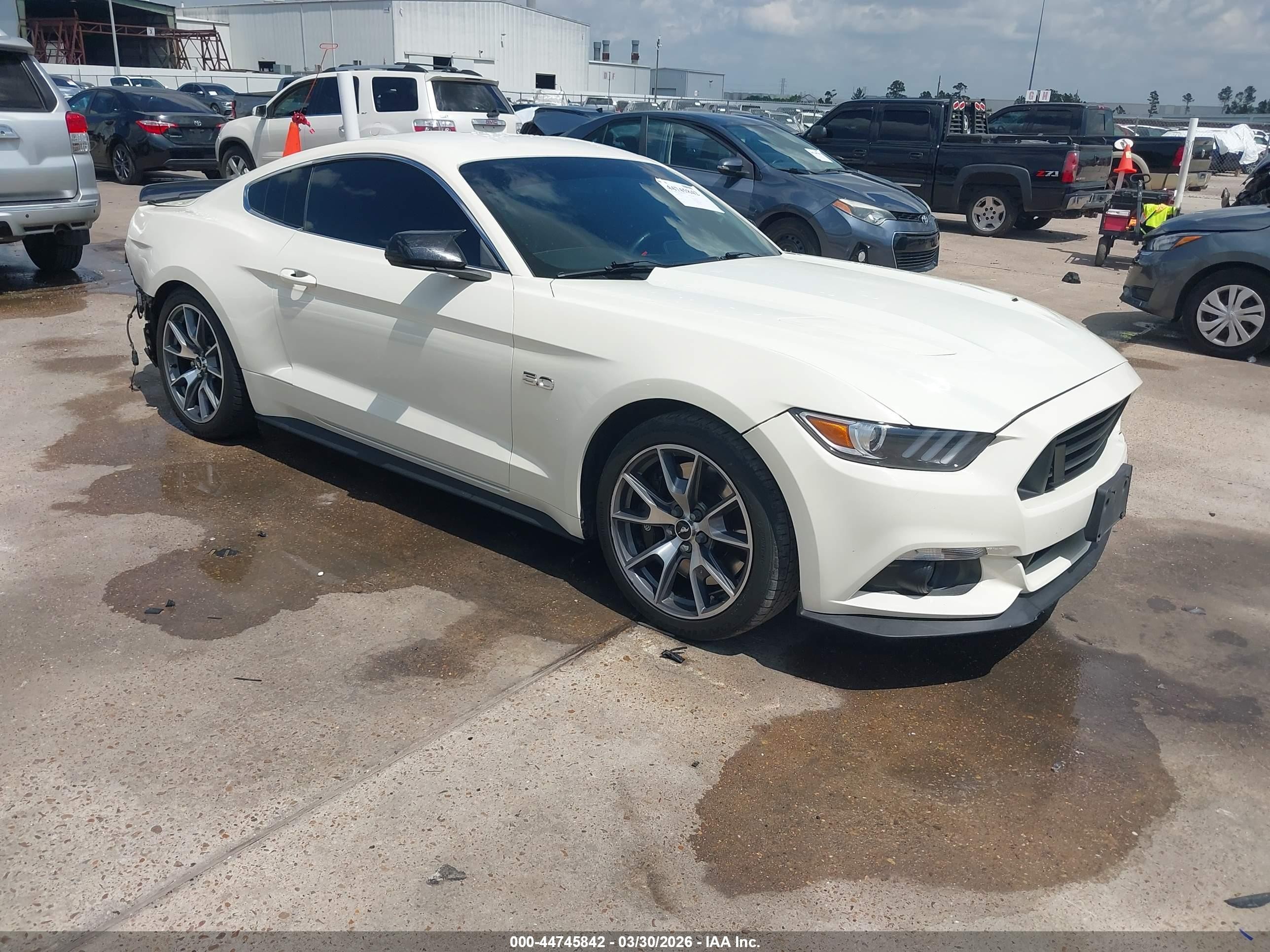 2015 Ford Mustang Gt 50 Years Limited Edition White vin: 1FA6P8RF9F5500641
