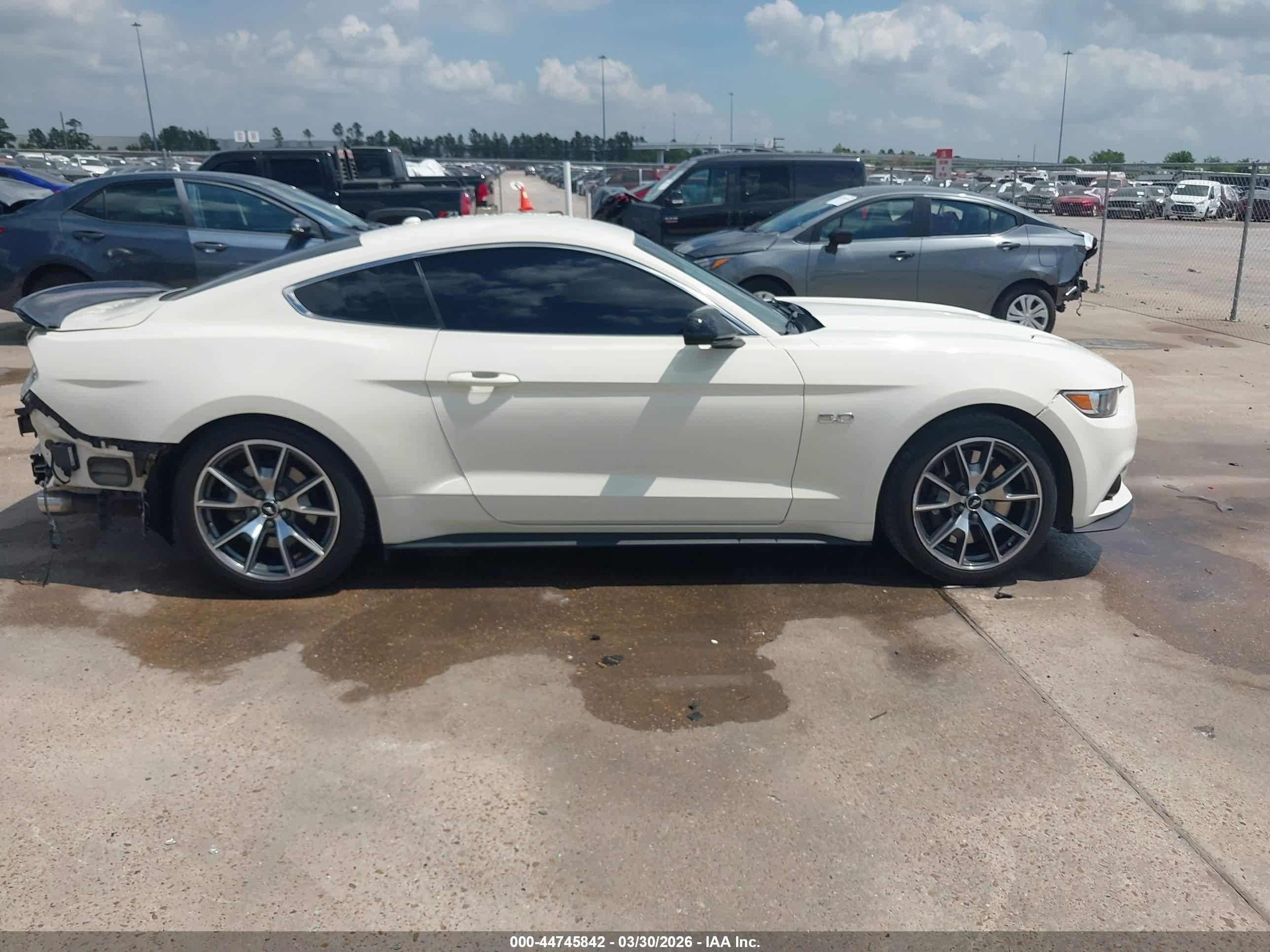 2015 Ford Mustang Gt 50 Years Limited Edition White vin: 1FA6P8RF9F5500641
