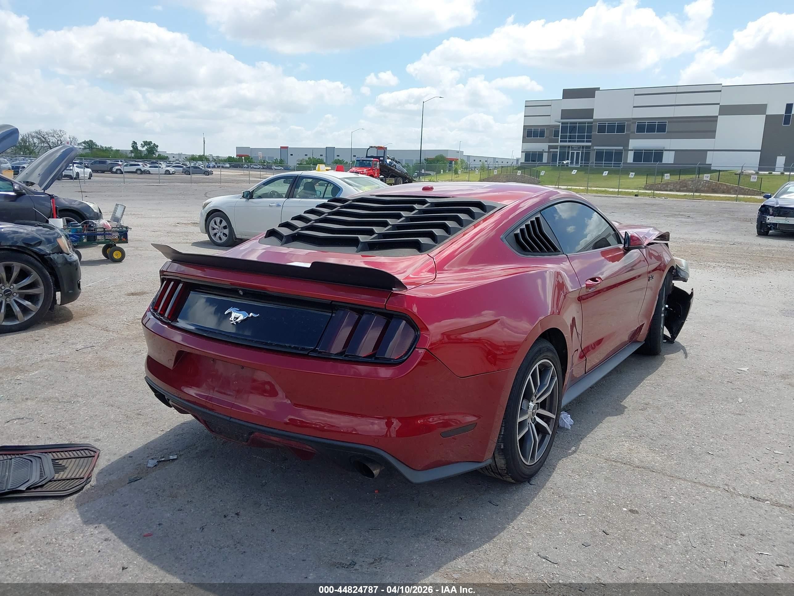 2015 Ford Mustang Ecoboost Red vin: 1FA6P8TH0F5320524