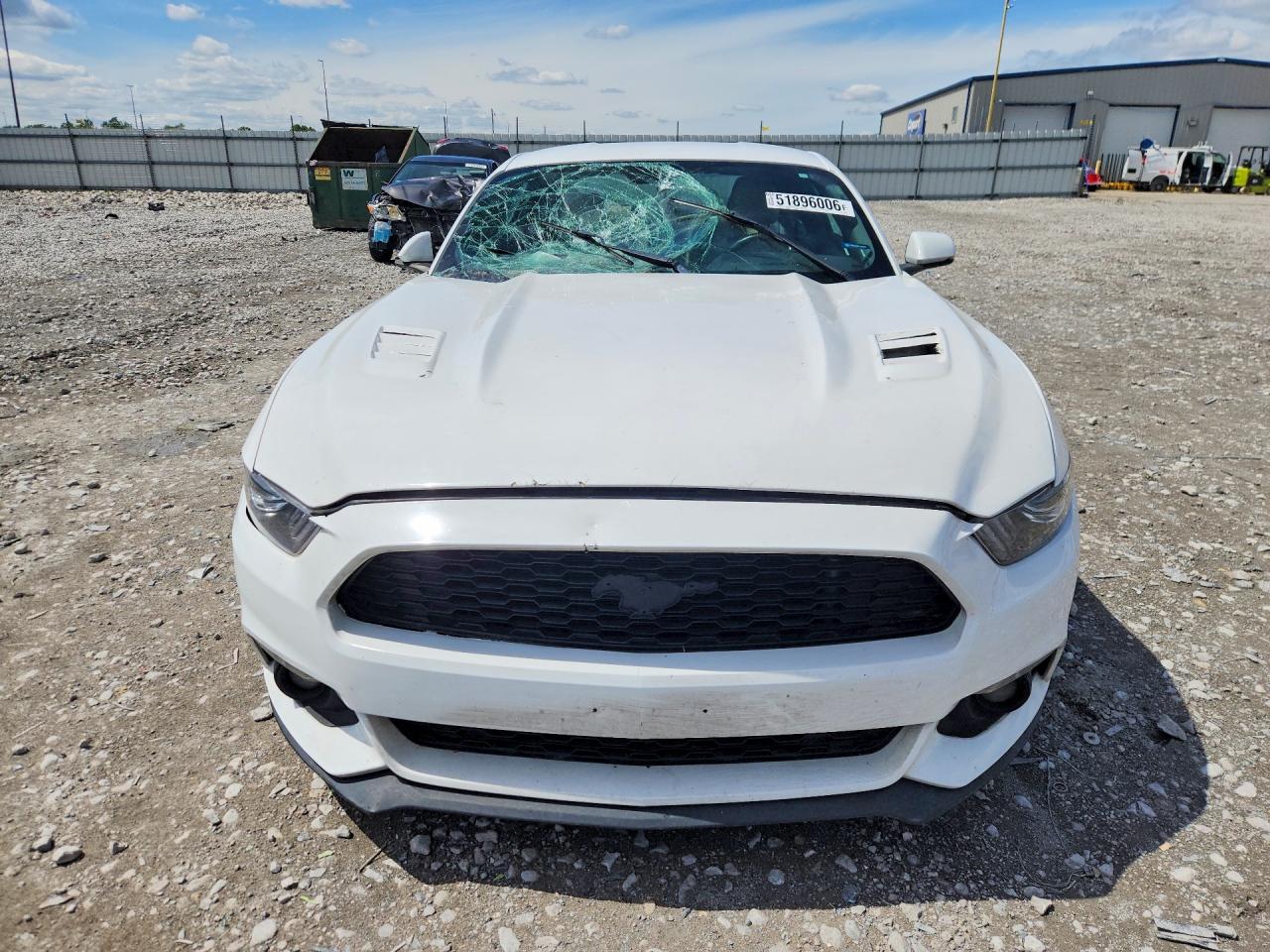 2015 Ford Mustang Белый vin: 1FA6P8TH0F5356486
