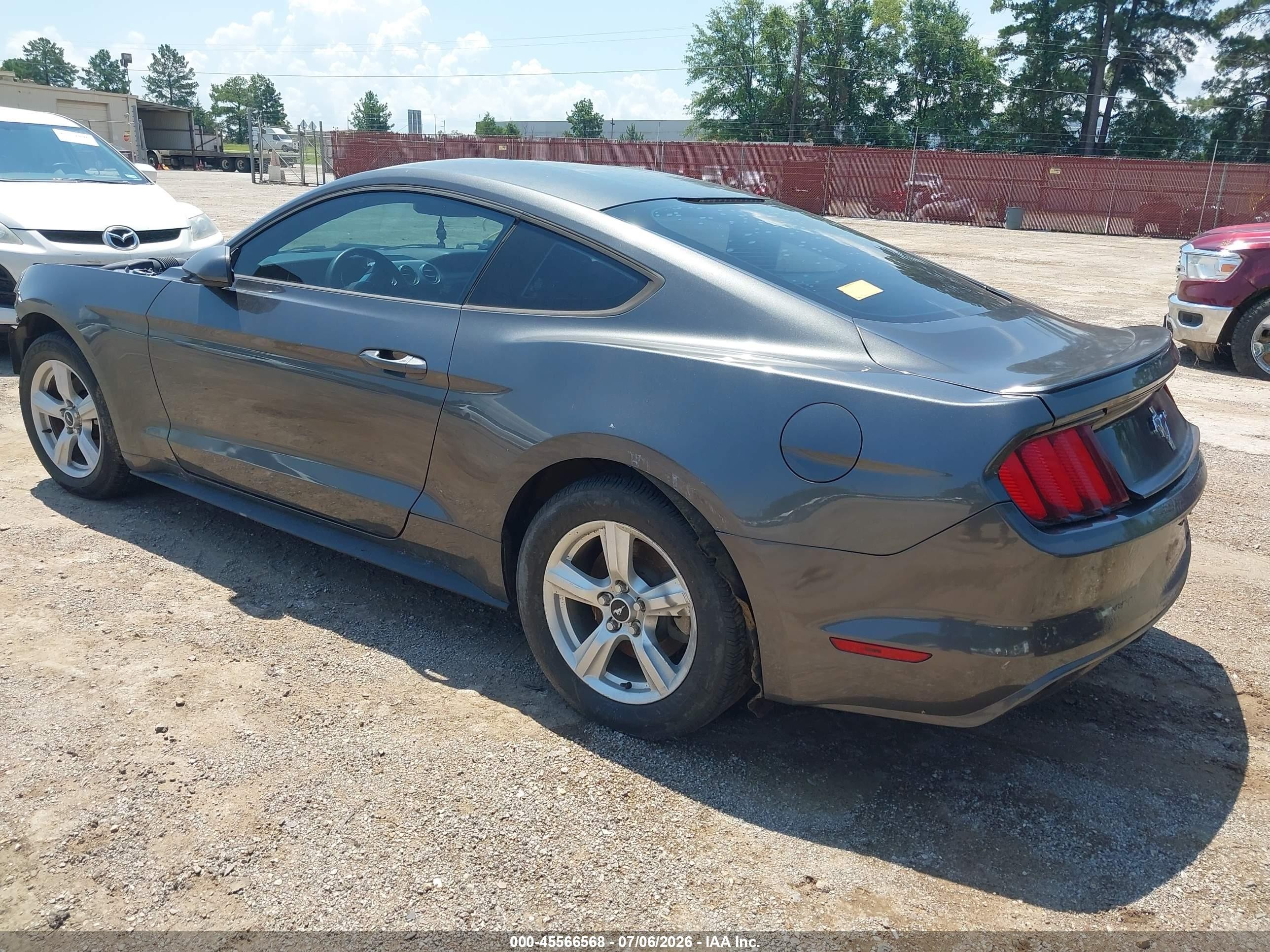 2015 Ford Mustang Ecoboost Black vin: 1FA6P8TH0F5385714