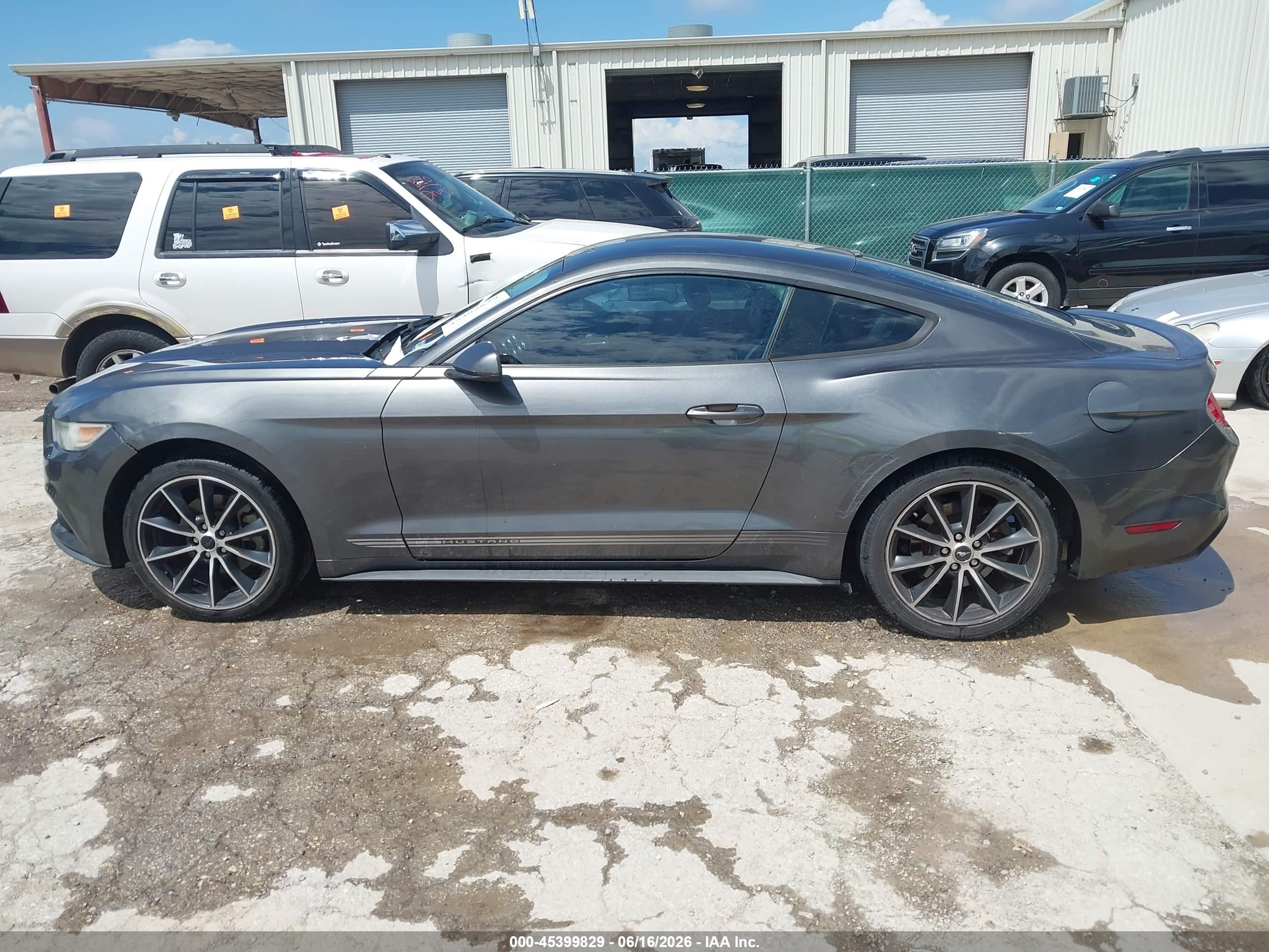 2015 Ford Mustang Ecoboost Gray vin: 1FA6P8TH0F5425385