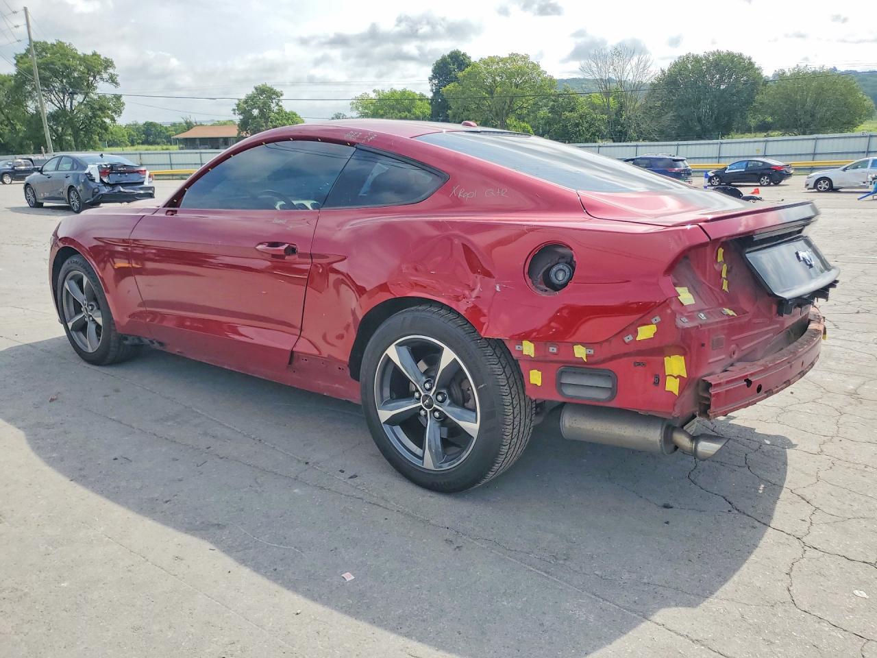 2015 Ford Mustang Burgundy vin: 1FA6P8TH0F5434376