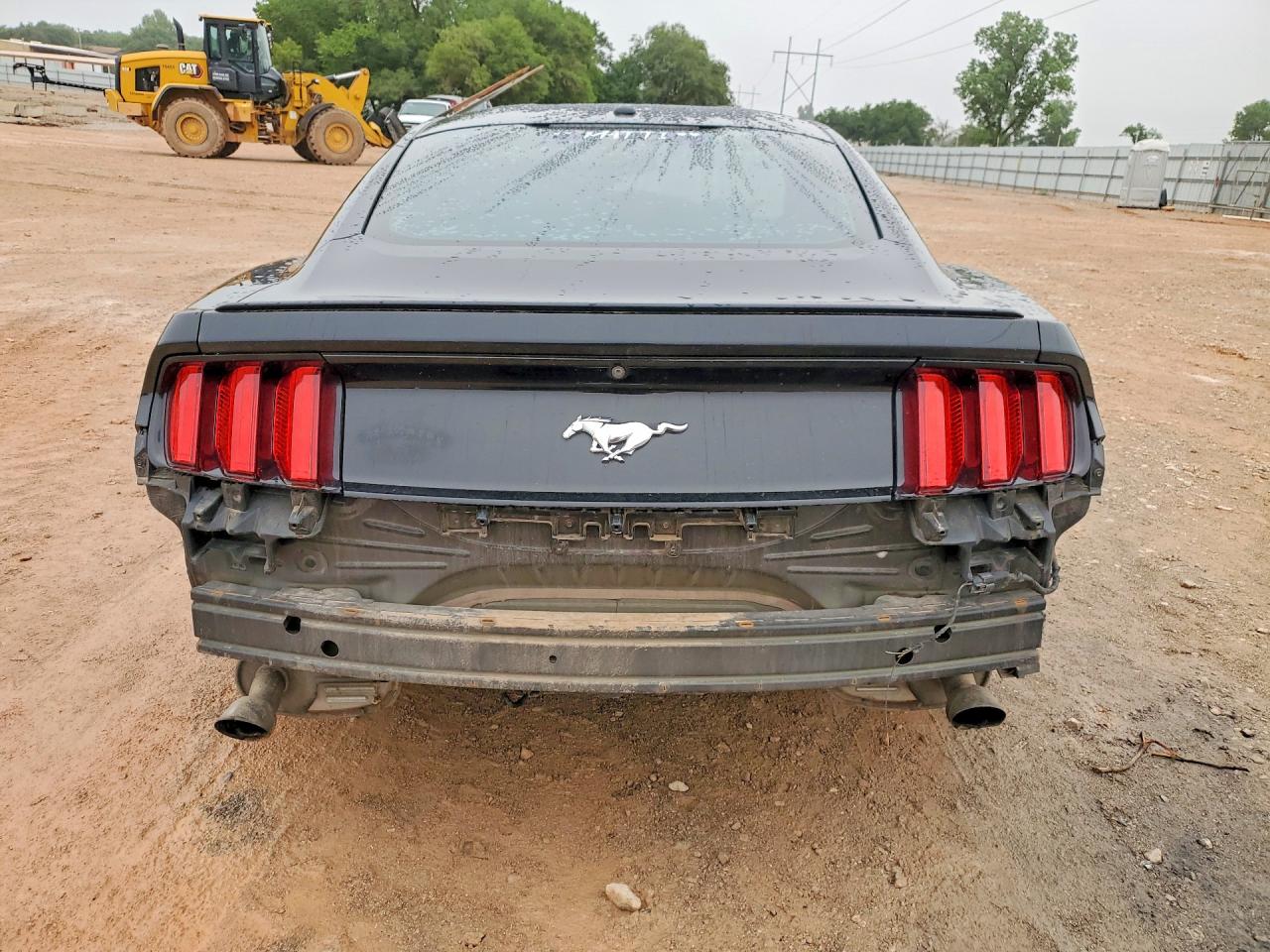 2017 Ford Mustang Black vin: 1FA6P8TH0H5272087