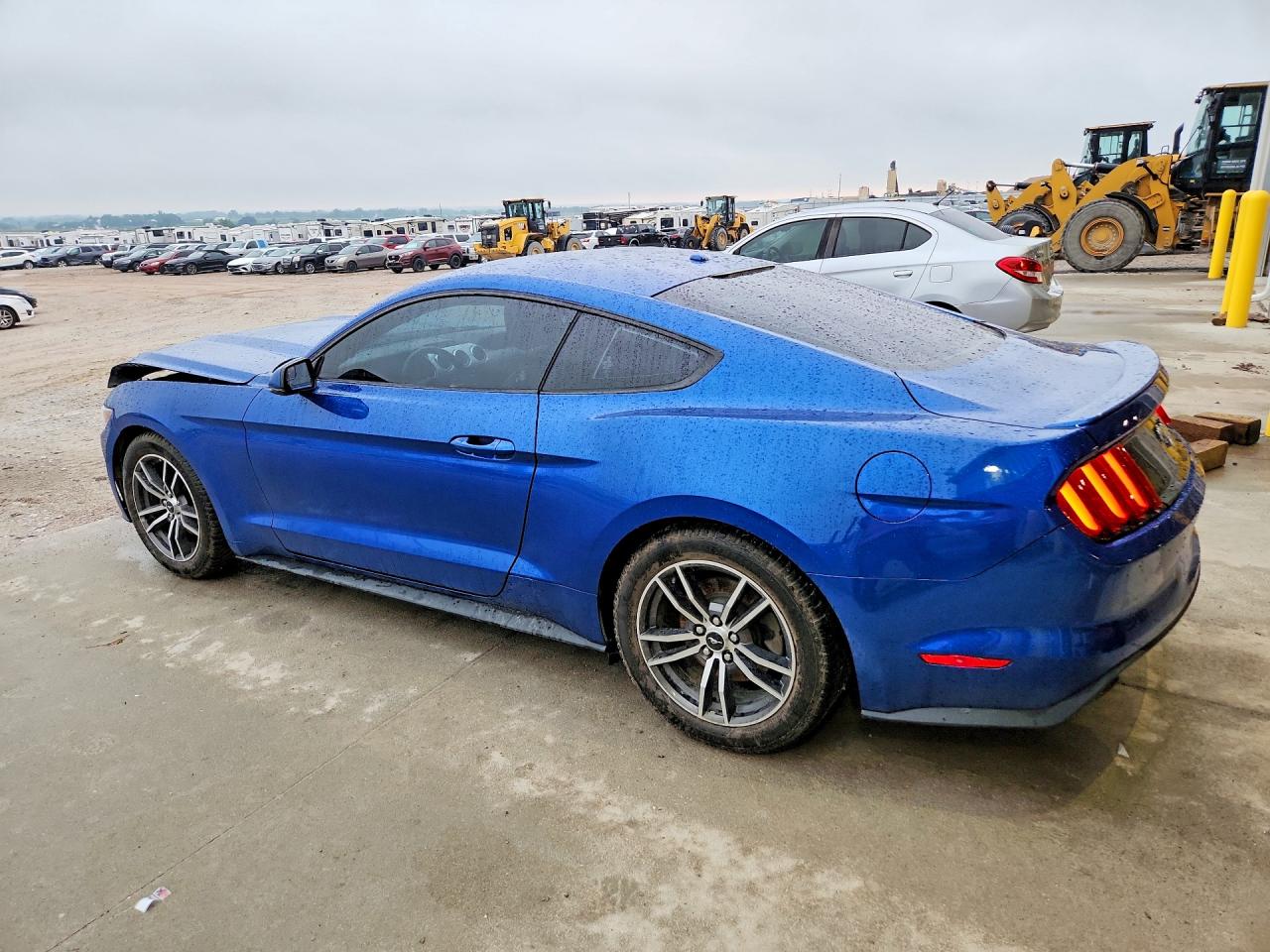 2017 Ford Mustang Синий vin: 1FA6P8TH0H5306416