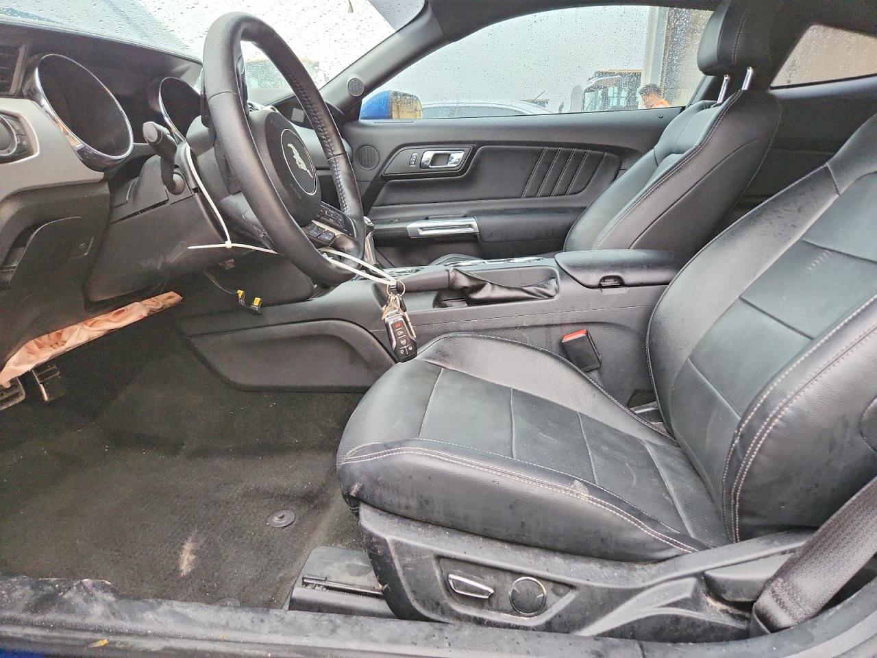 2017 Ford Mustang Синий vin: 1FA6P8TH0H5306416