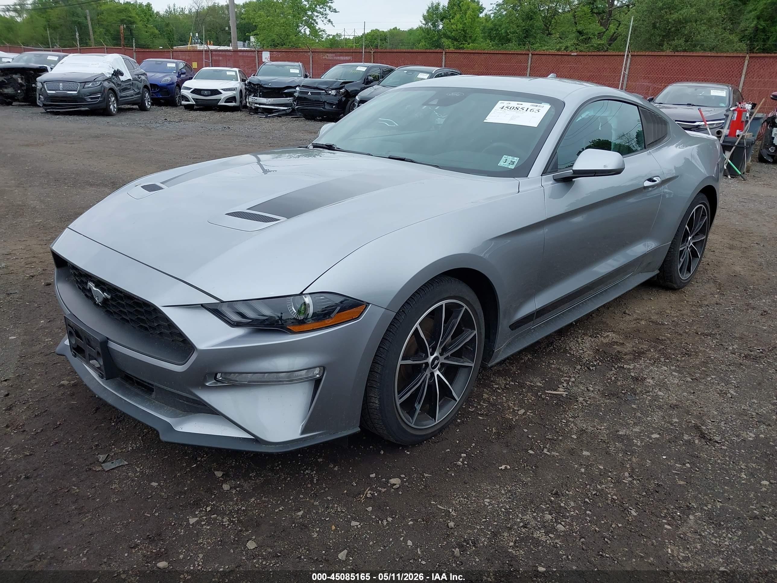 2022 Ford Mustang Ecoboost Fastback Серебряный vin: 1FA6P8TH0N5147263