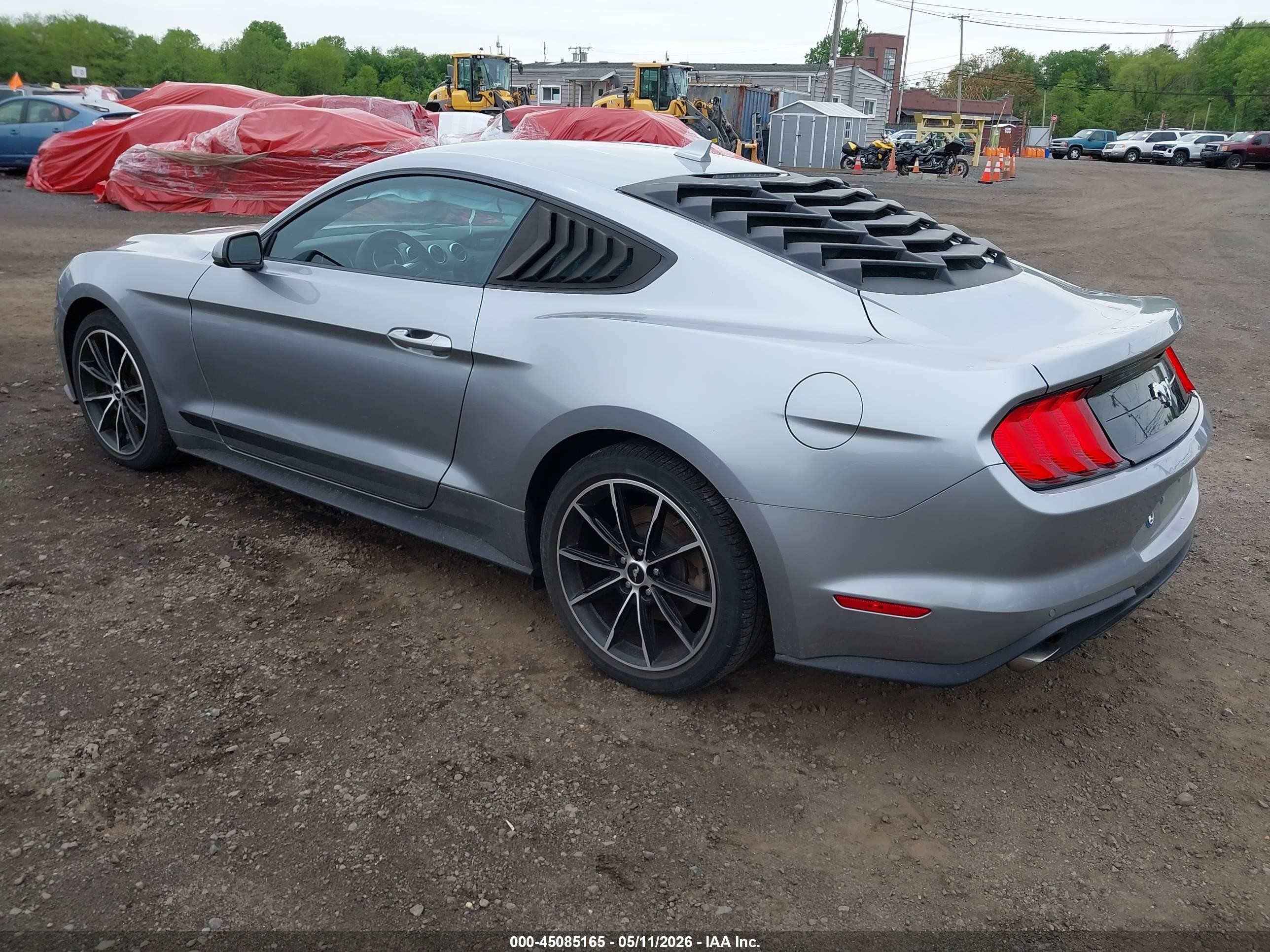 2022 Ford Mustang Ecoboost Fastback Серебряный vin: 1FA6P8TH0N5147263