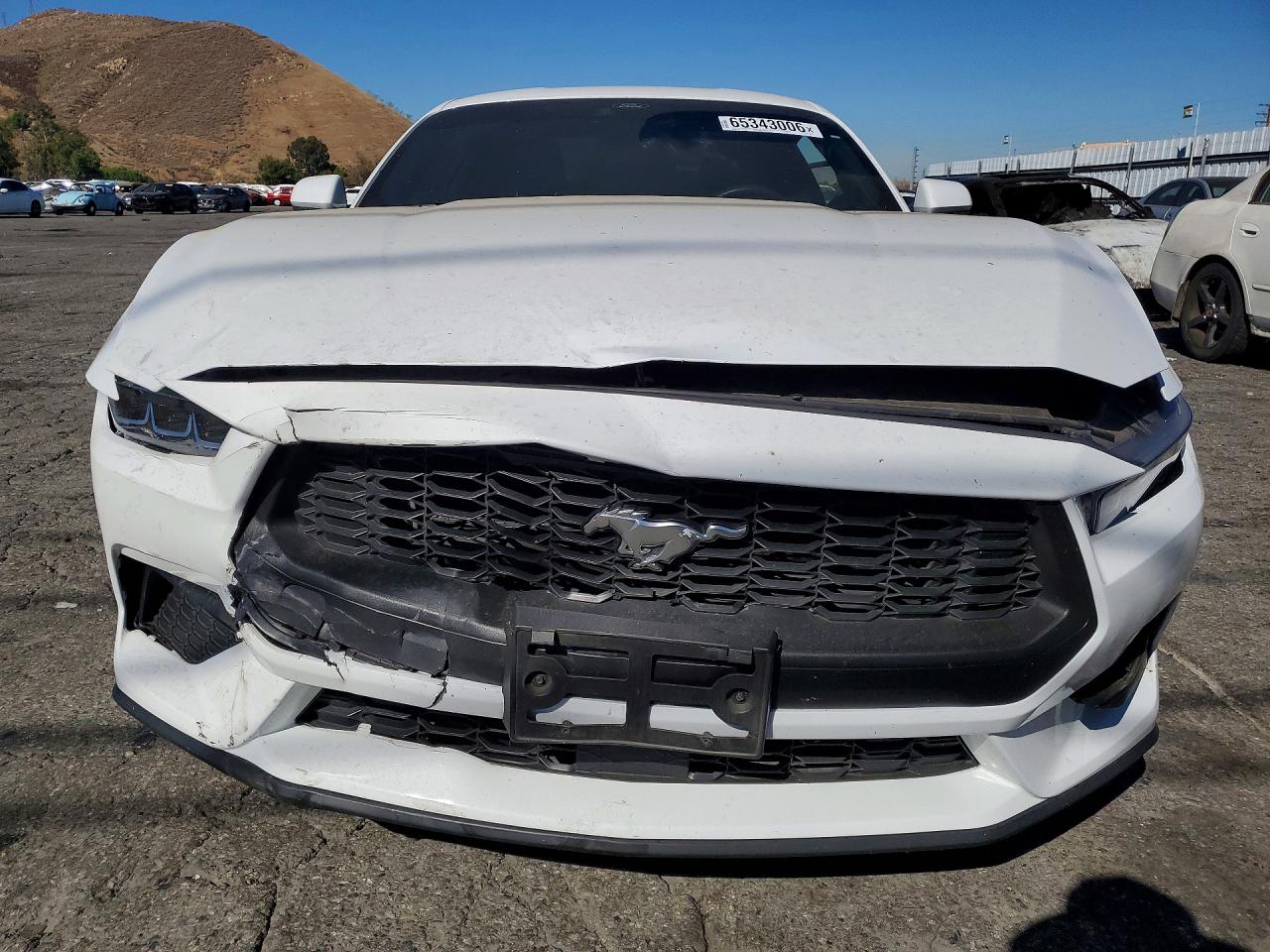 2024 Ford Mustang White vin: 1FA6P8TH0R5140609
