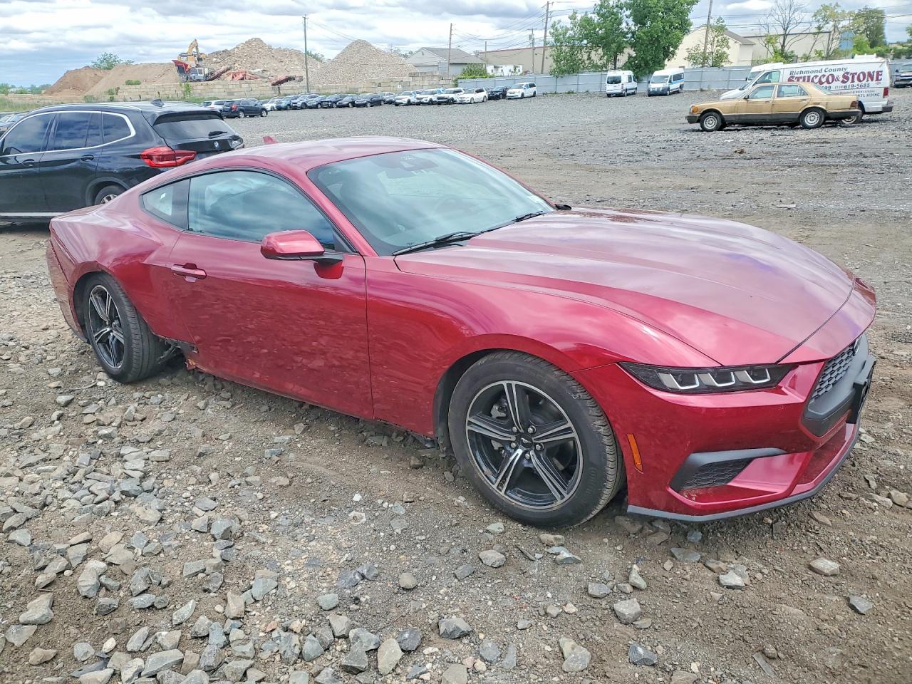 2025 Ford Mustang Бордовый vin: 1FA6P8TH0S5101234