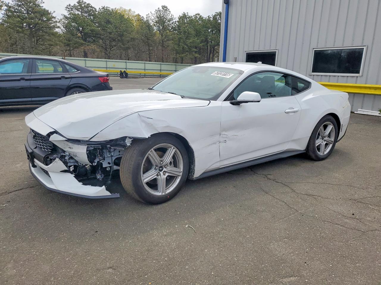 2026 Ford Mustang Белый vin: 1FA6P8TH0T5118813
