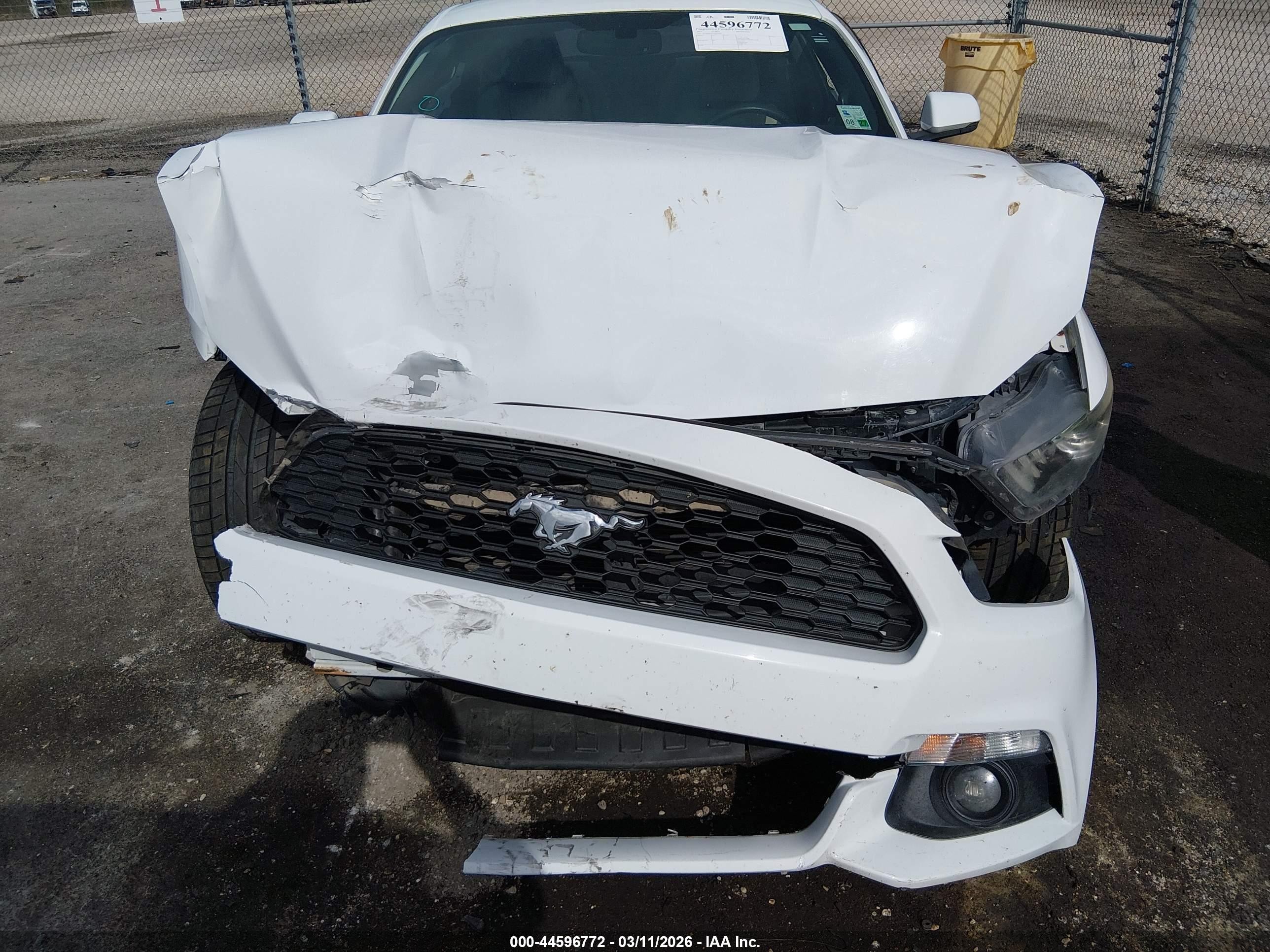 2015 Ford Mustang Ecoboost White vin: 1FA6P8TH1F5323206